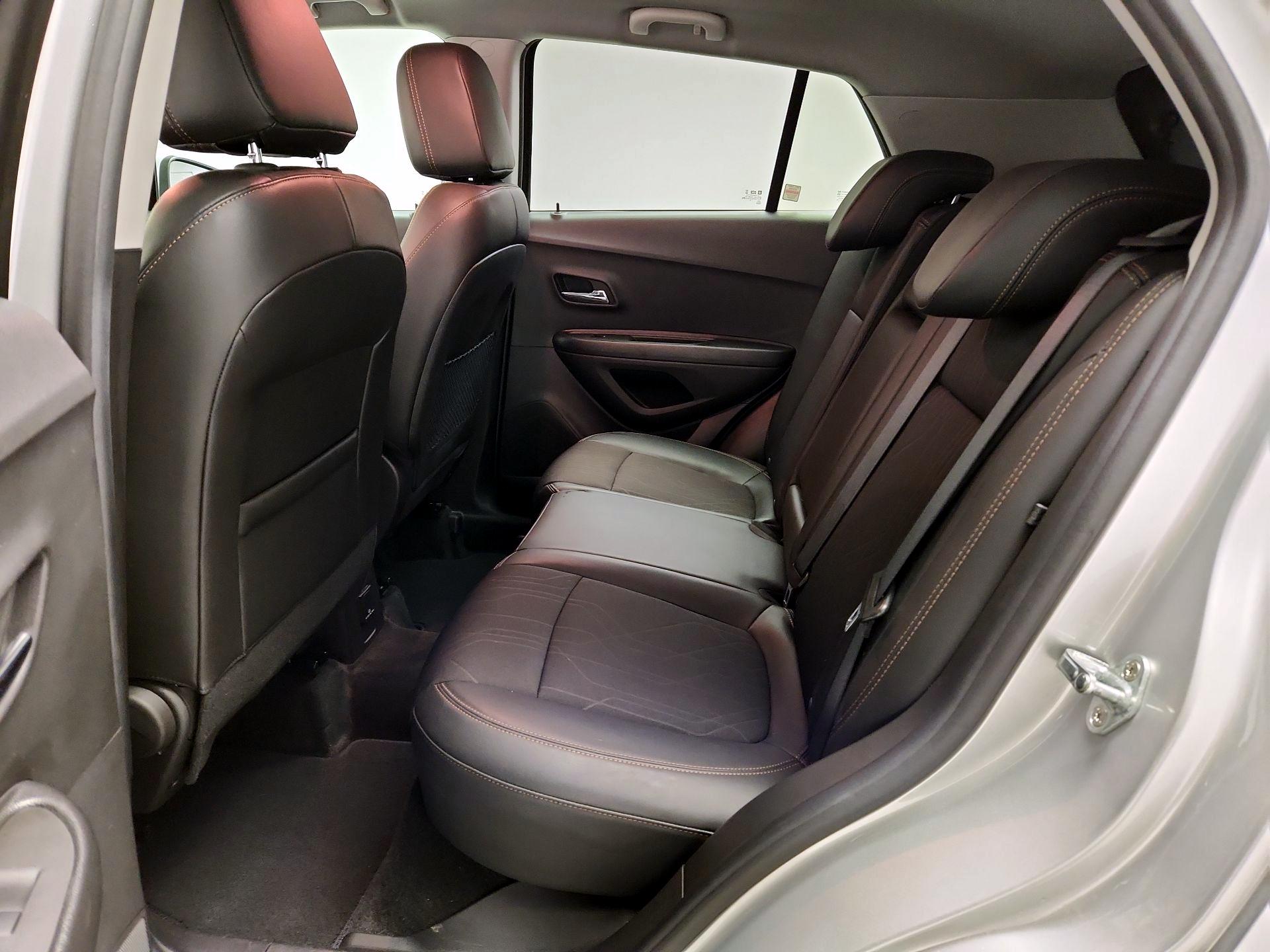 Thumbnail: 2021 Chevrolet Trax - 19