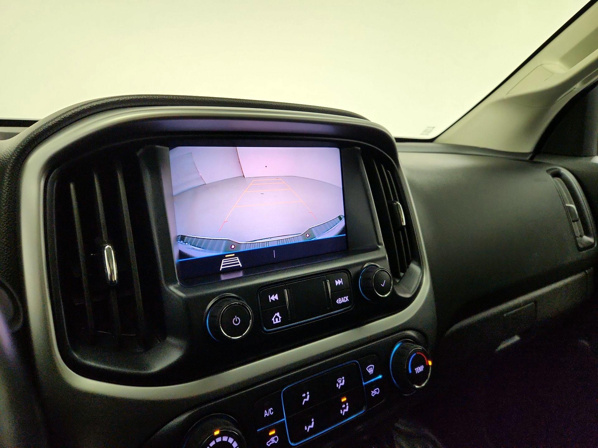 Thumbnail: 2022 Chevrolet Colorado - 14