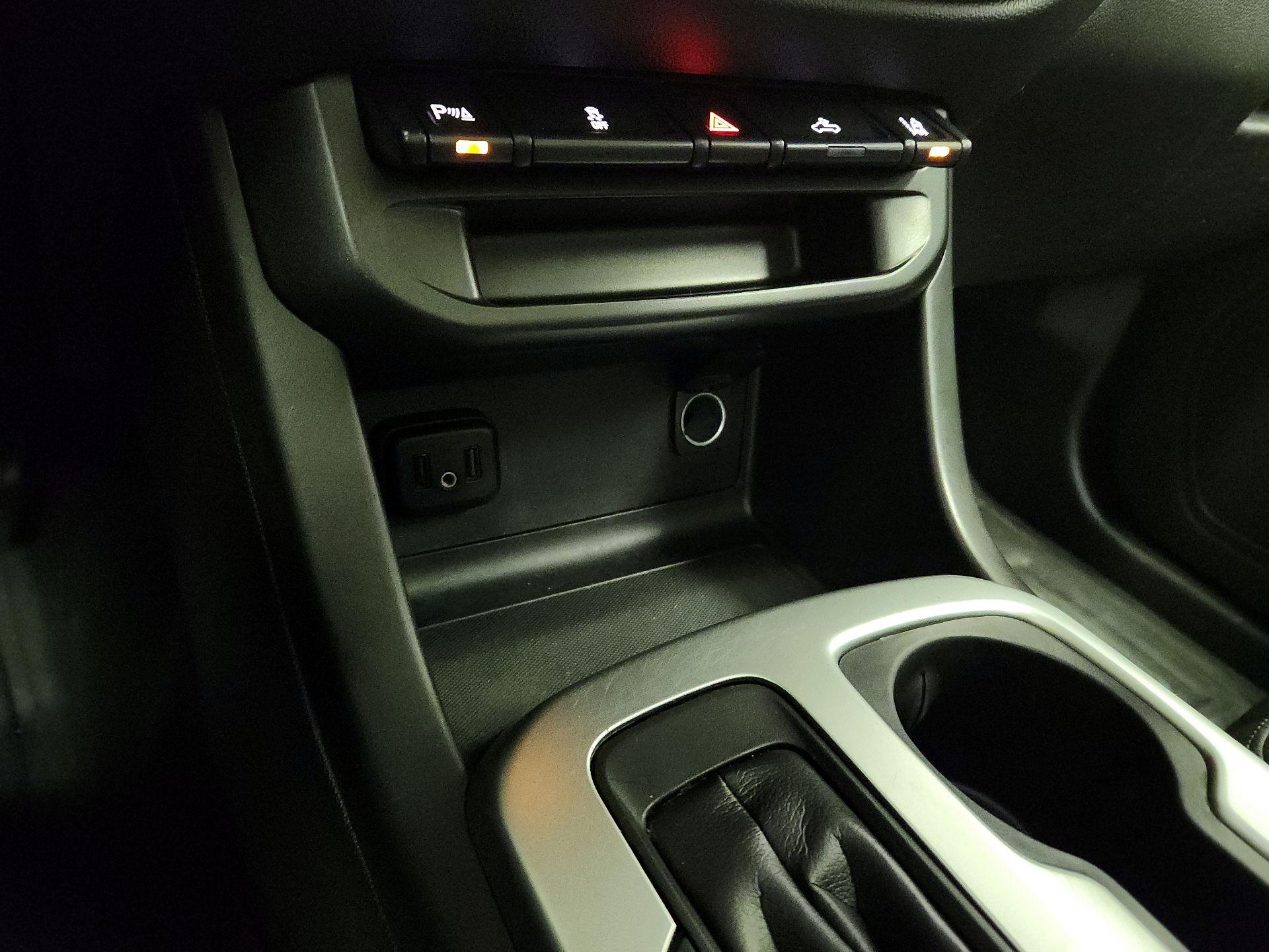 Thumbnail: 2022 Chevrolet Colorado - 18