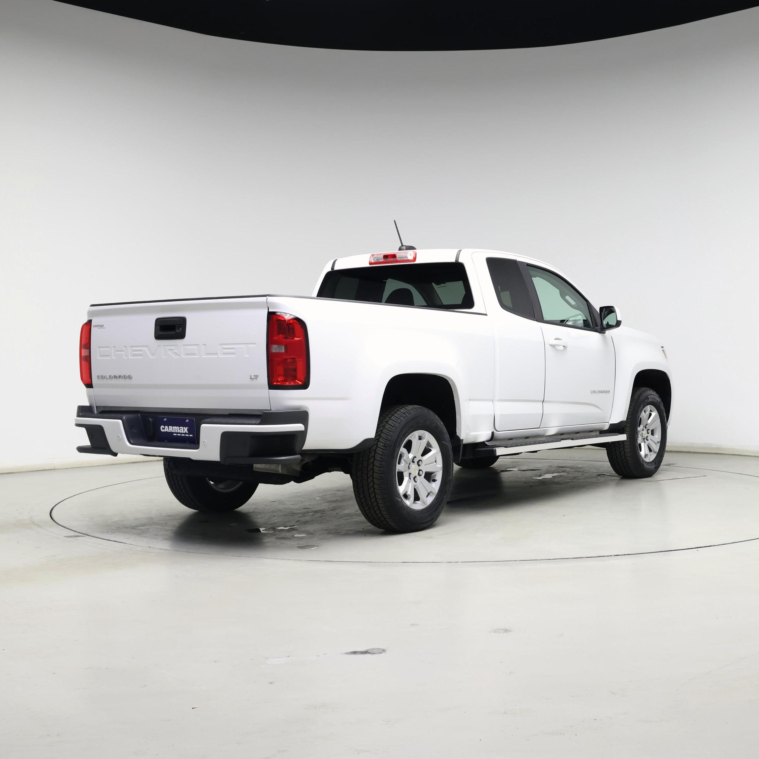 Thumbnail: 2022 Chevrolet Colorado - 8