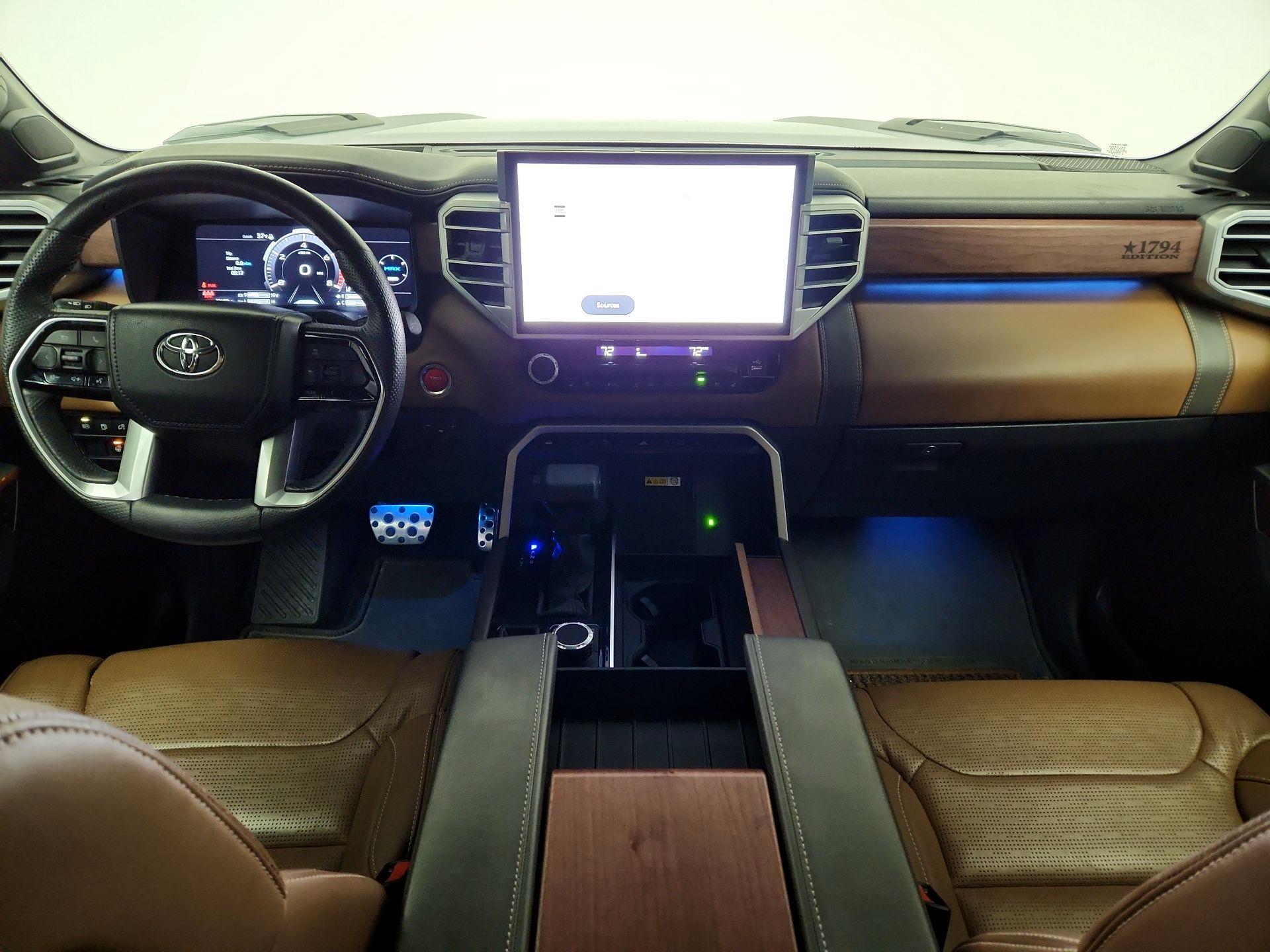 Thumbnail: 2024 Toyota Tundra - 9