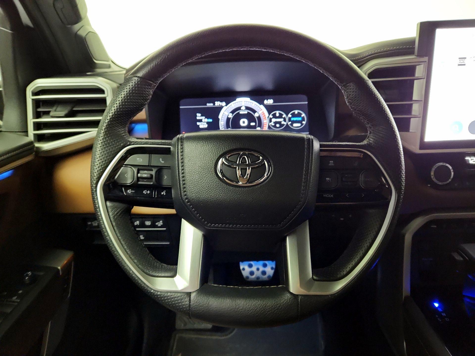 Thumbnail: 2024 Toyota Tundra - 10