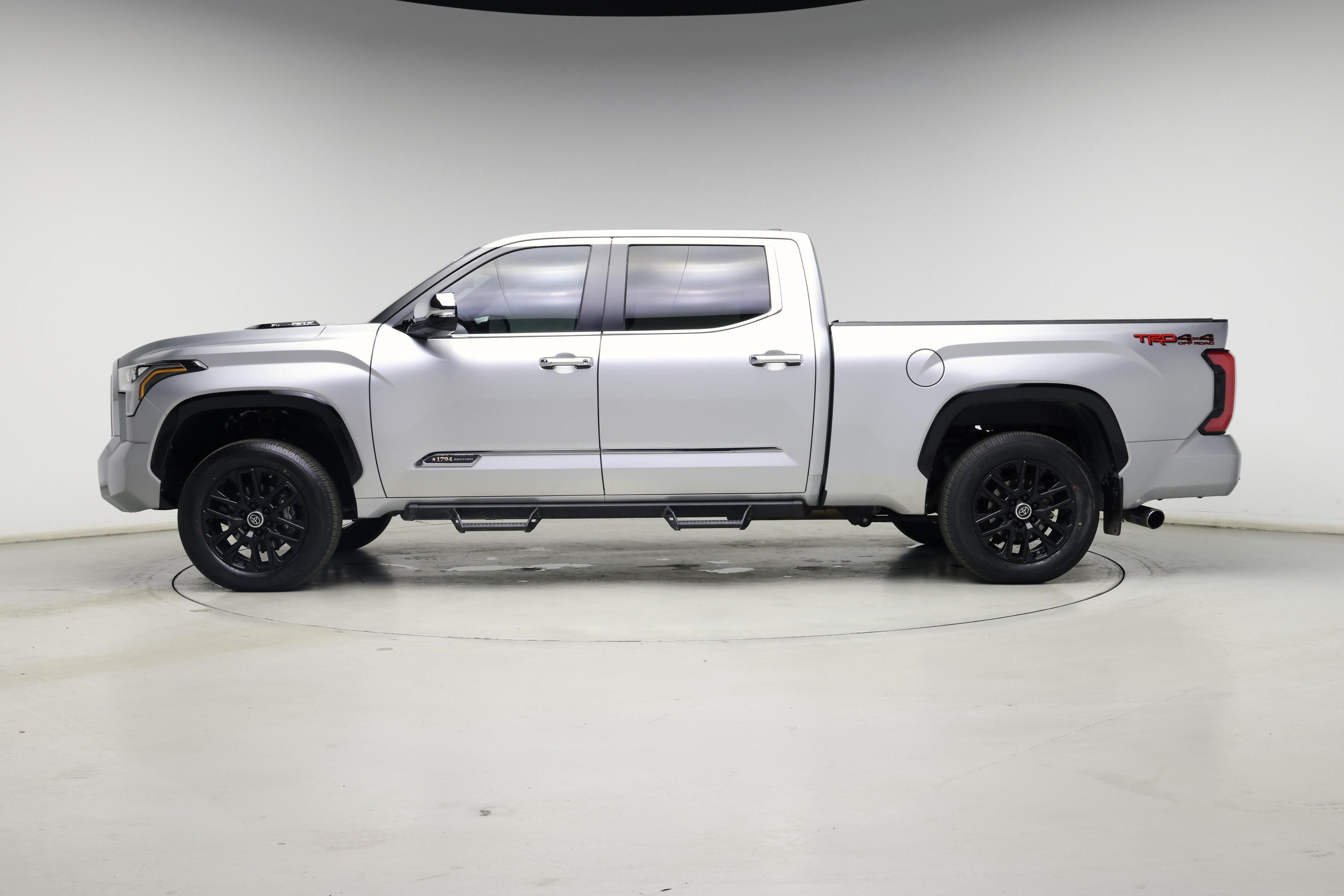 Thumbnail: 2024 Toyota Tundra - 3