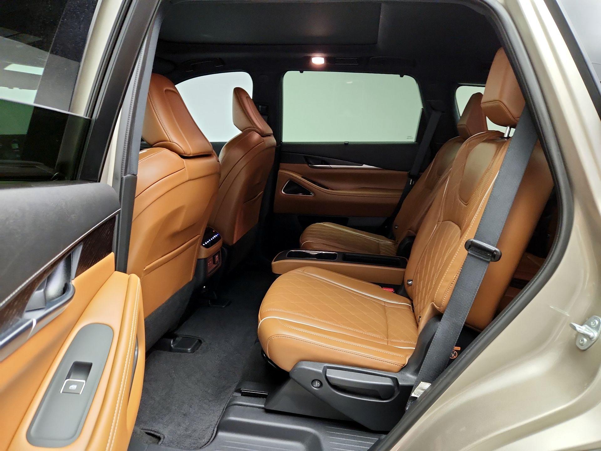 Thumbnail: 2024 INFINITI QX60 - 20