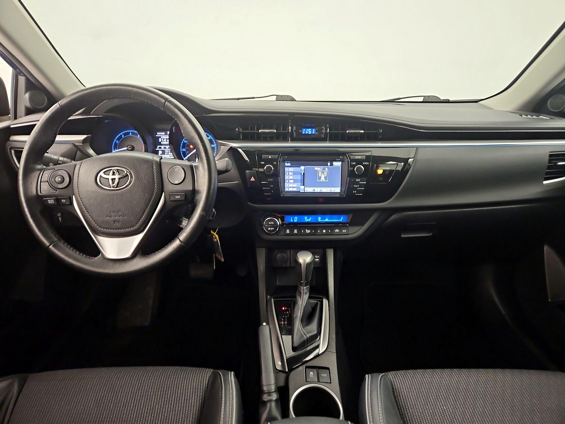 Thumbnail: 2014 Toyota Corolla - 9