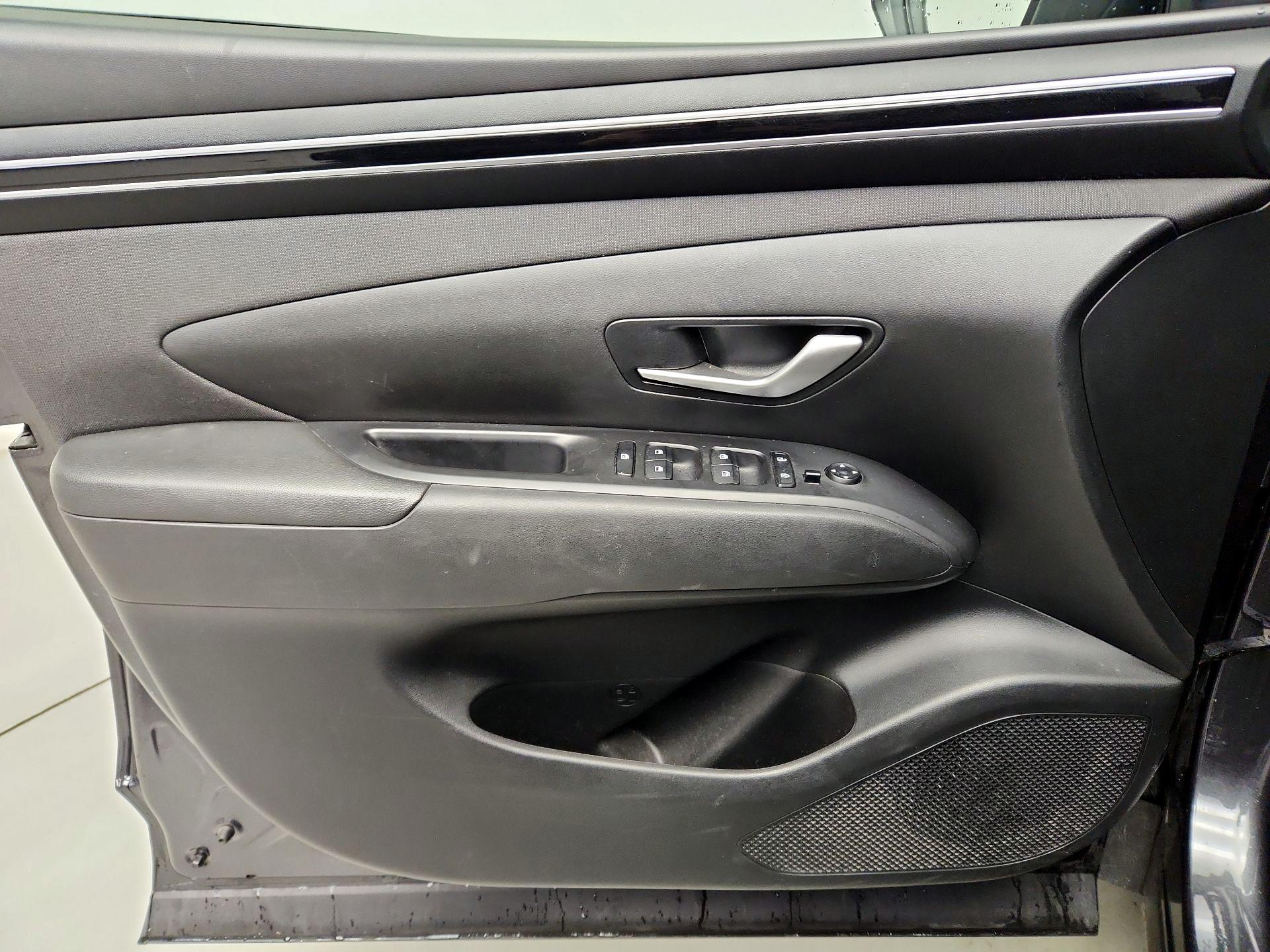 Thumbnail: 2023 Hyundai Tucson - 12