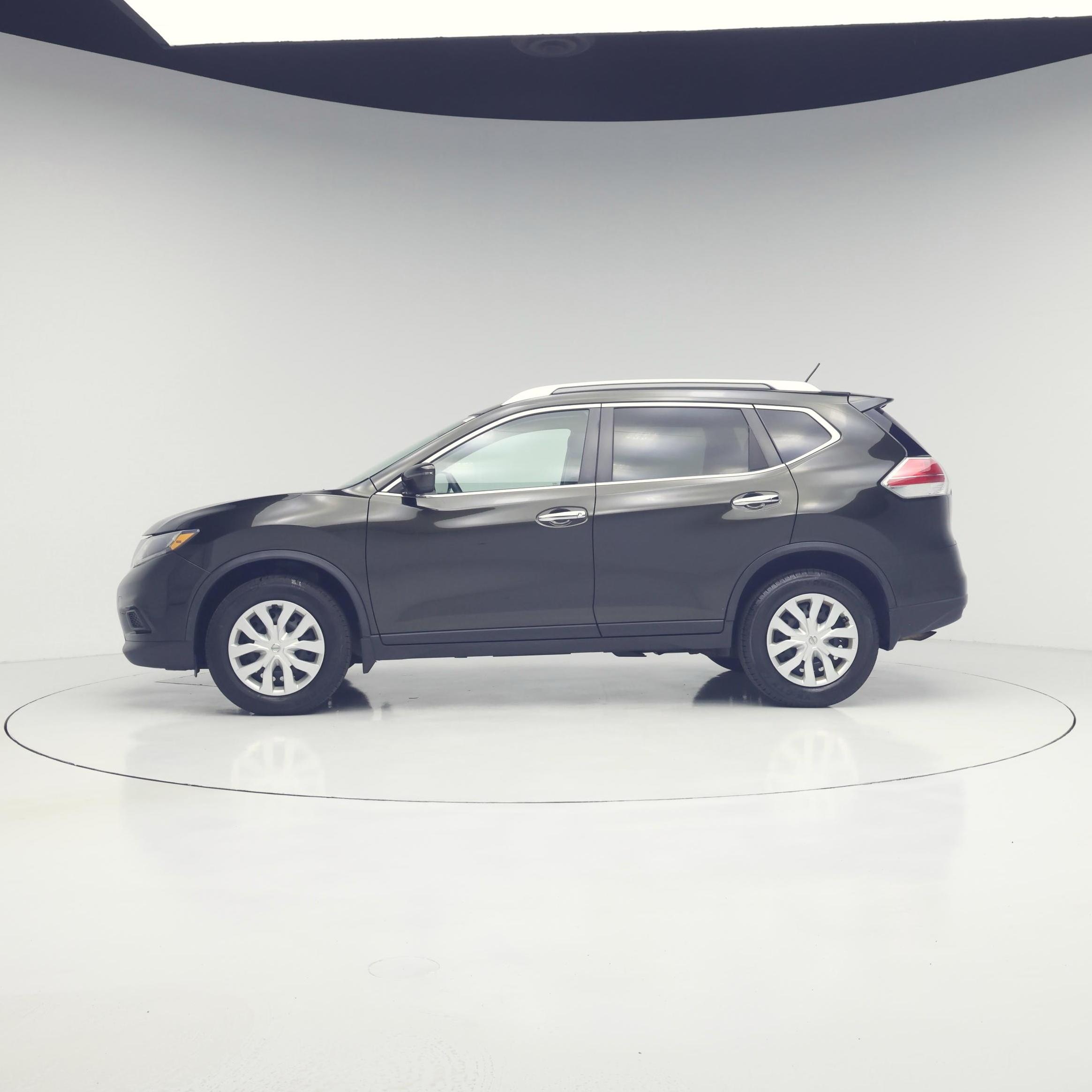 Thumbnail: 2016 Nissan Rogue - 3