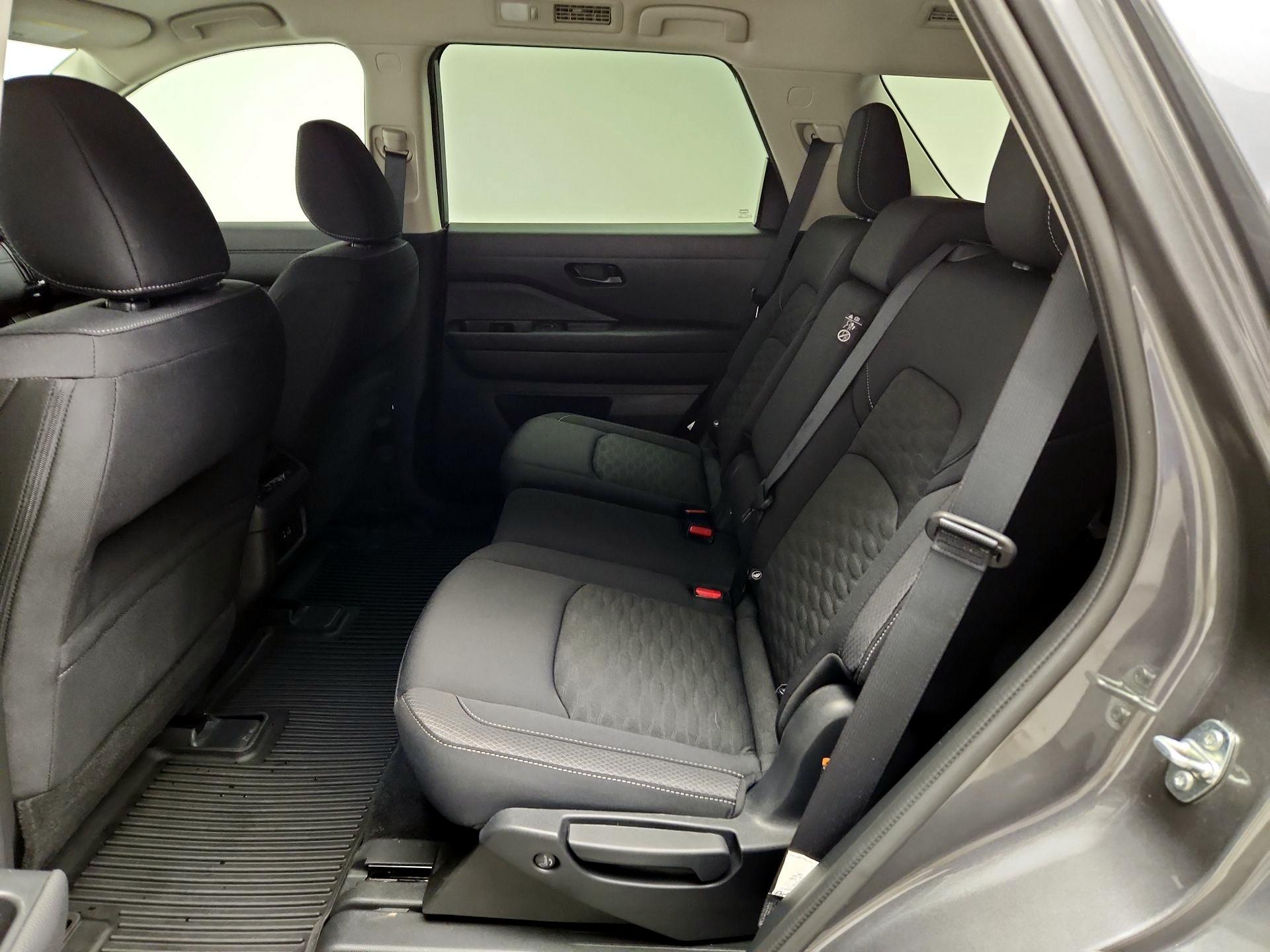 Thumbnail: 2024 Nissan Pathfinder - 19