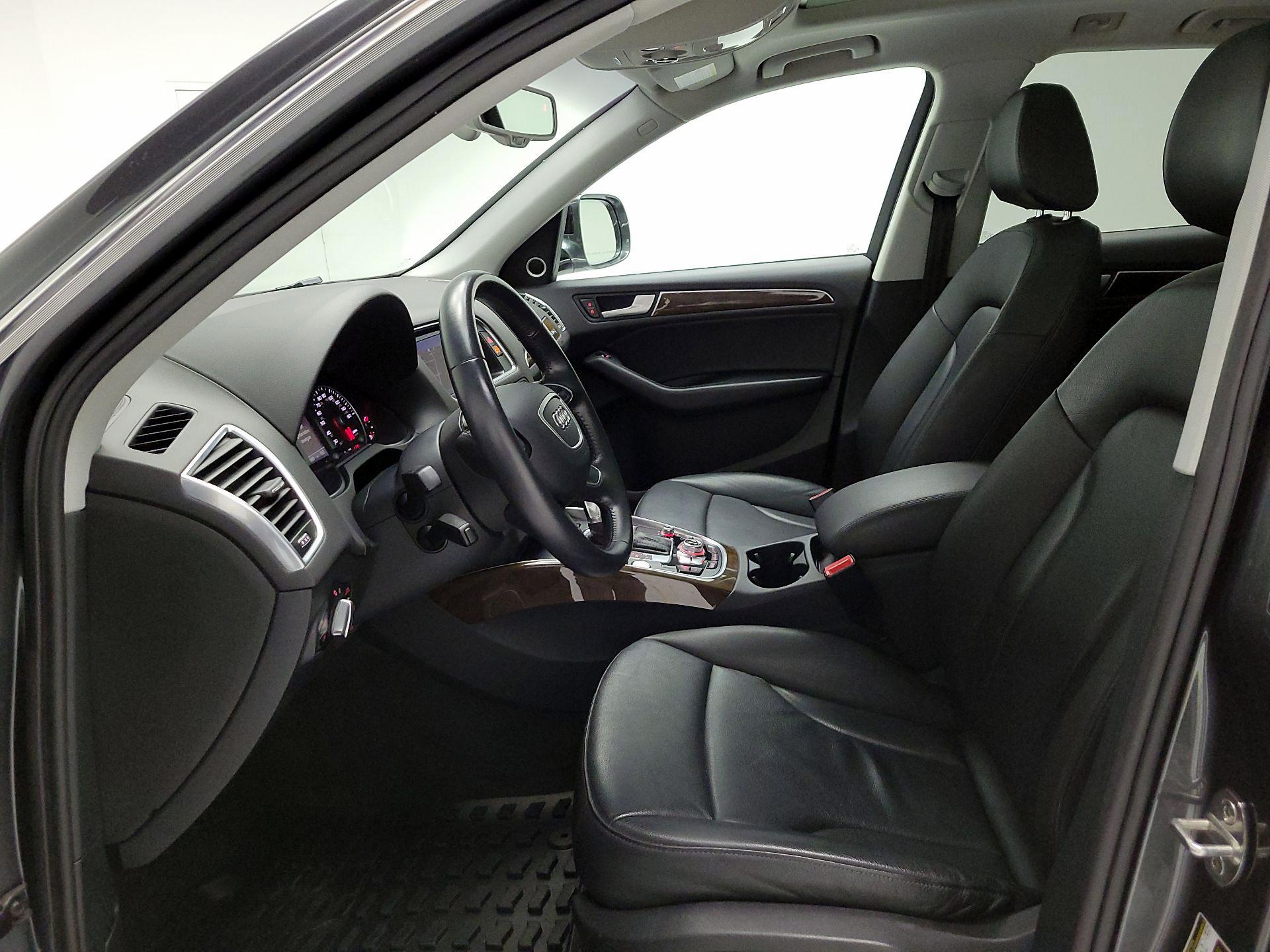 Thumbnail: 2017 Audi Q5 - 11