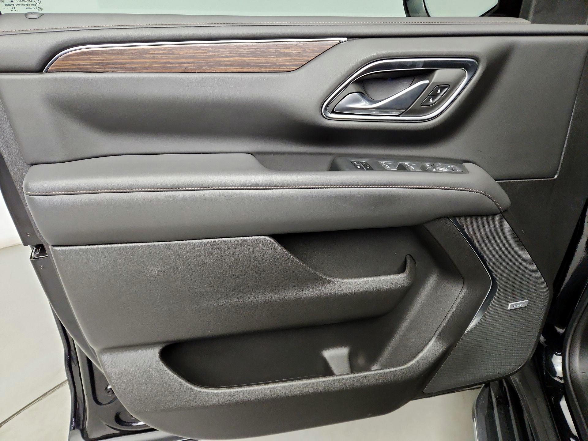 Thumbnail: 2021 Chevrolet Tahoe - 12
