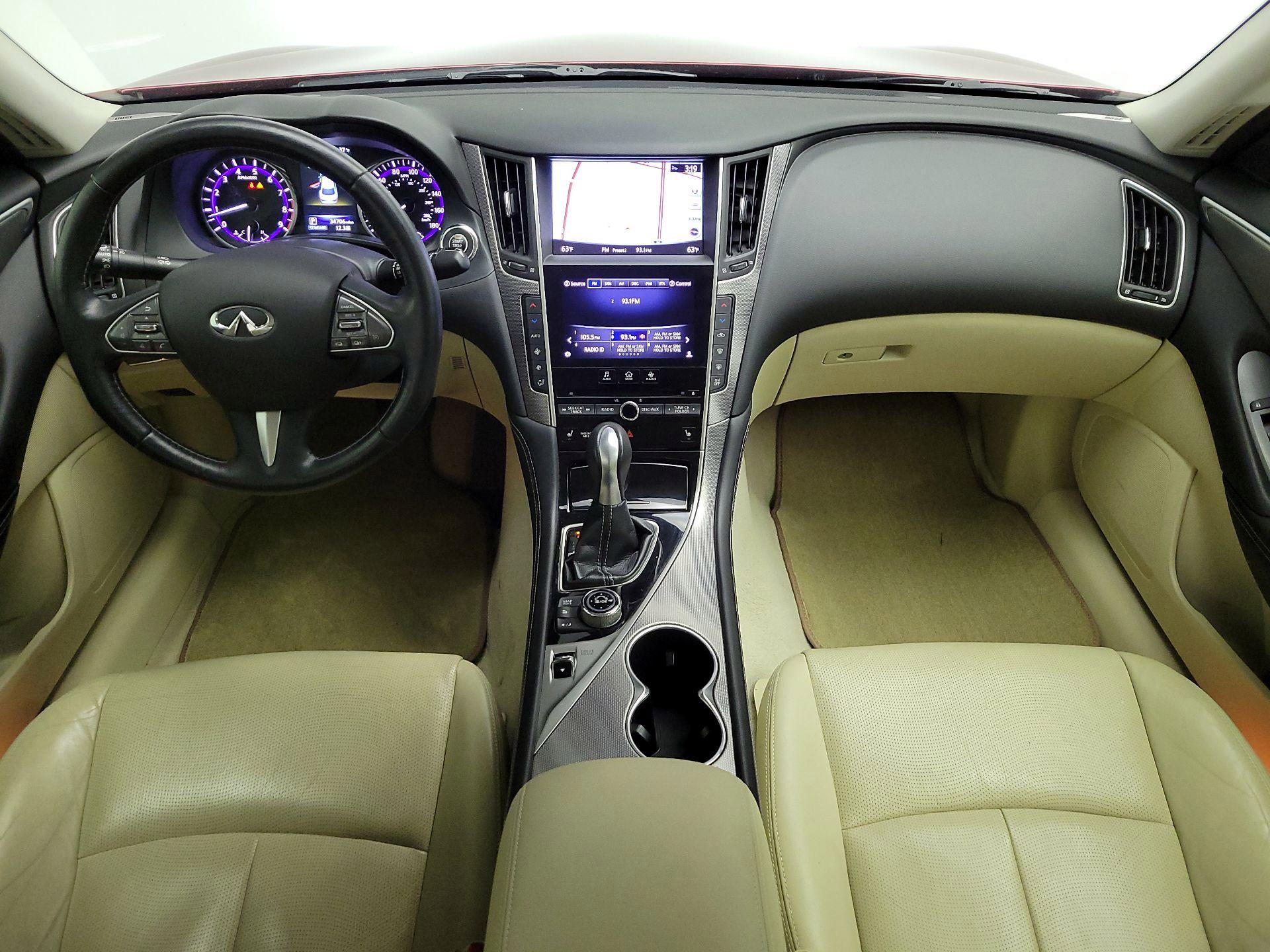 Thumbnail: 2015 INFINITI Q50 - 9