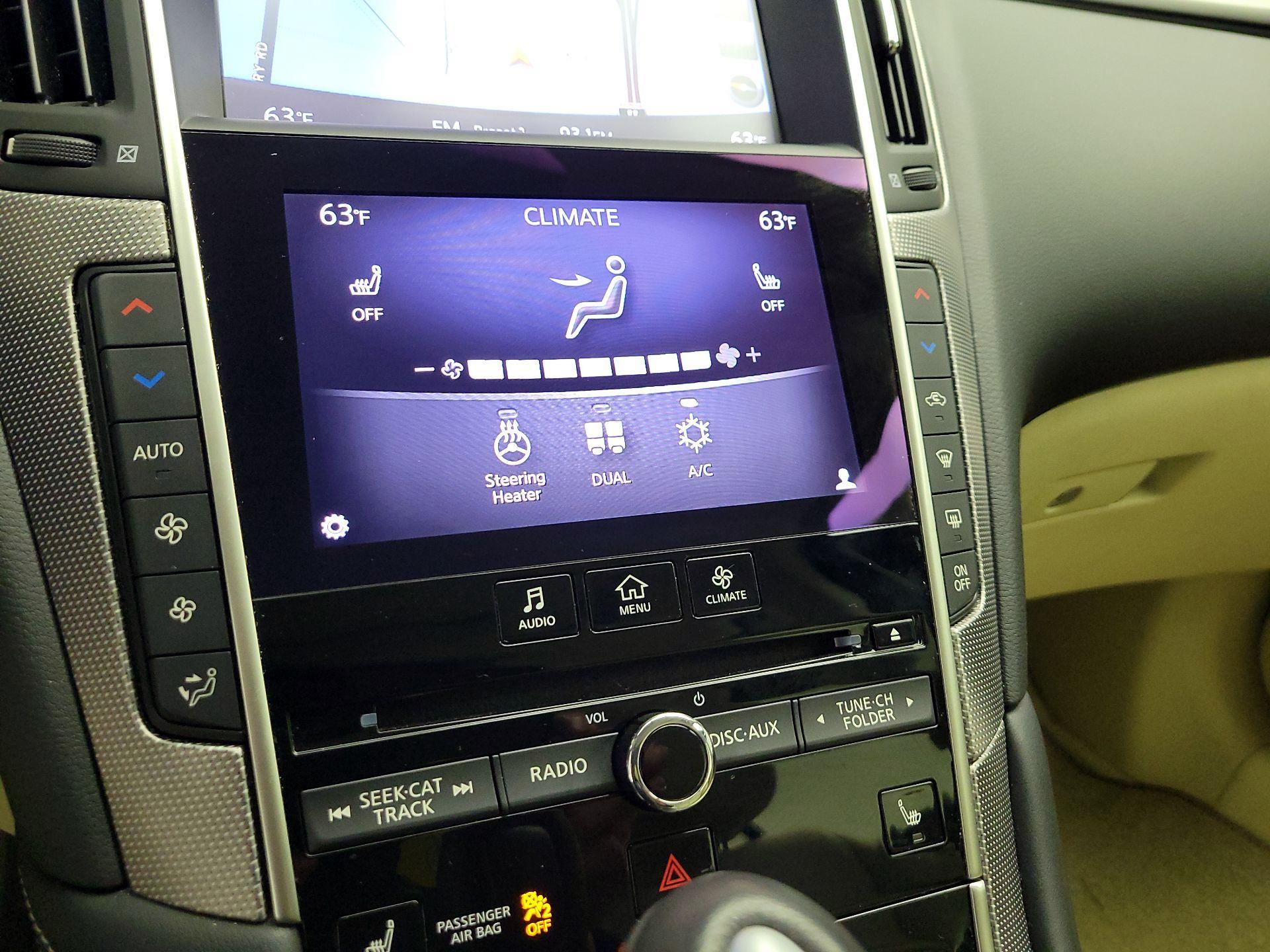 Thumbnail: 2015 INFINITI Q50 - 14