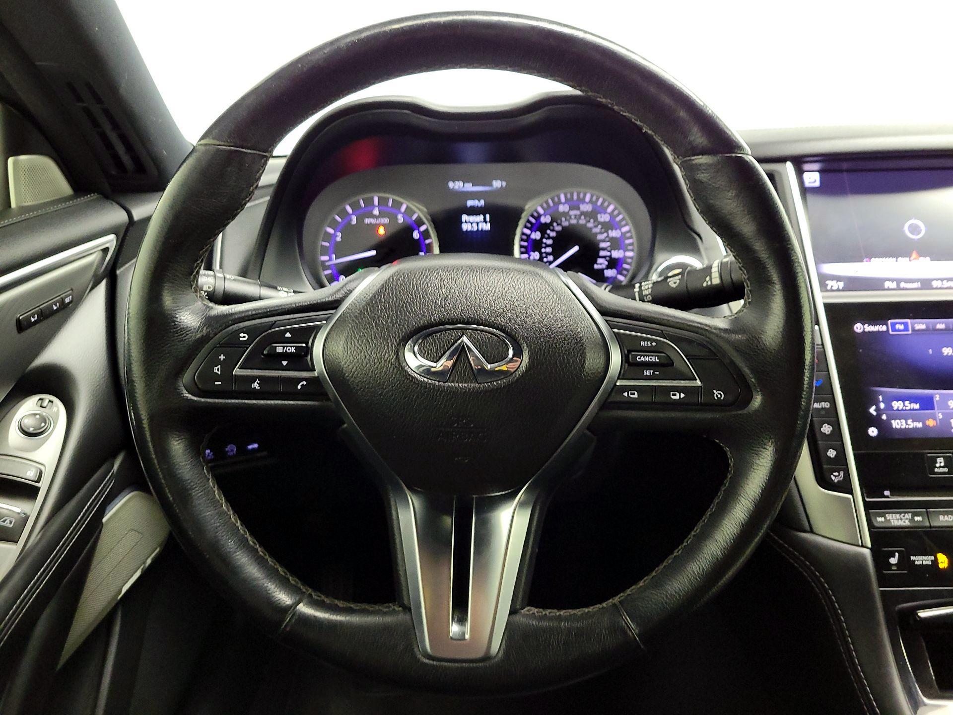 Thumbnail: 2017 INFINITI Q60 - 10