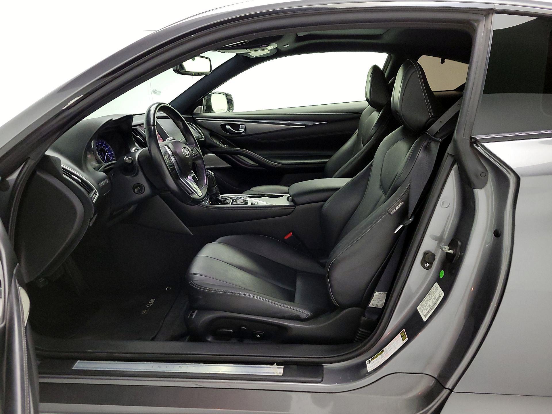 Thumbnail: 2017 INFINITI Q60 - 11