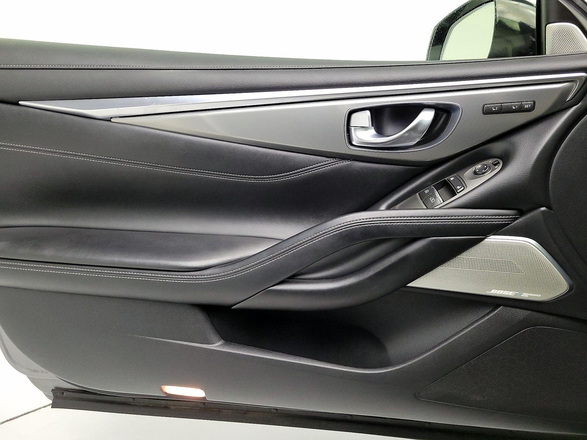 Thumbnail: 2017 INFINITI Q60 - 12