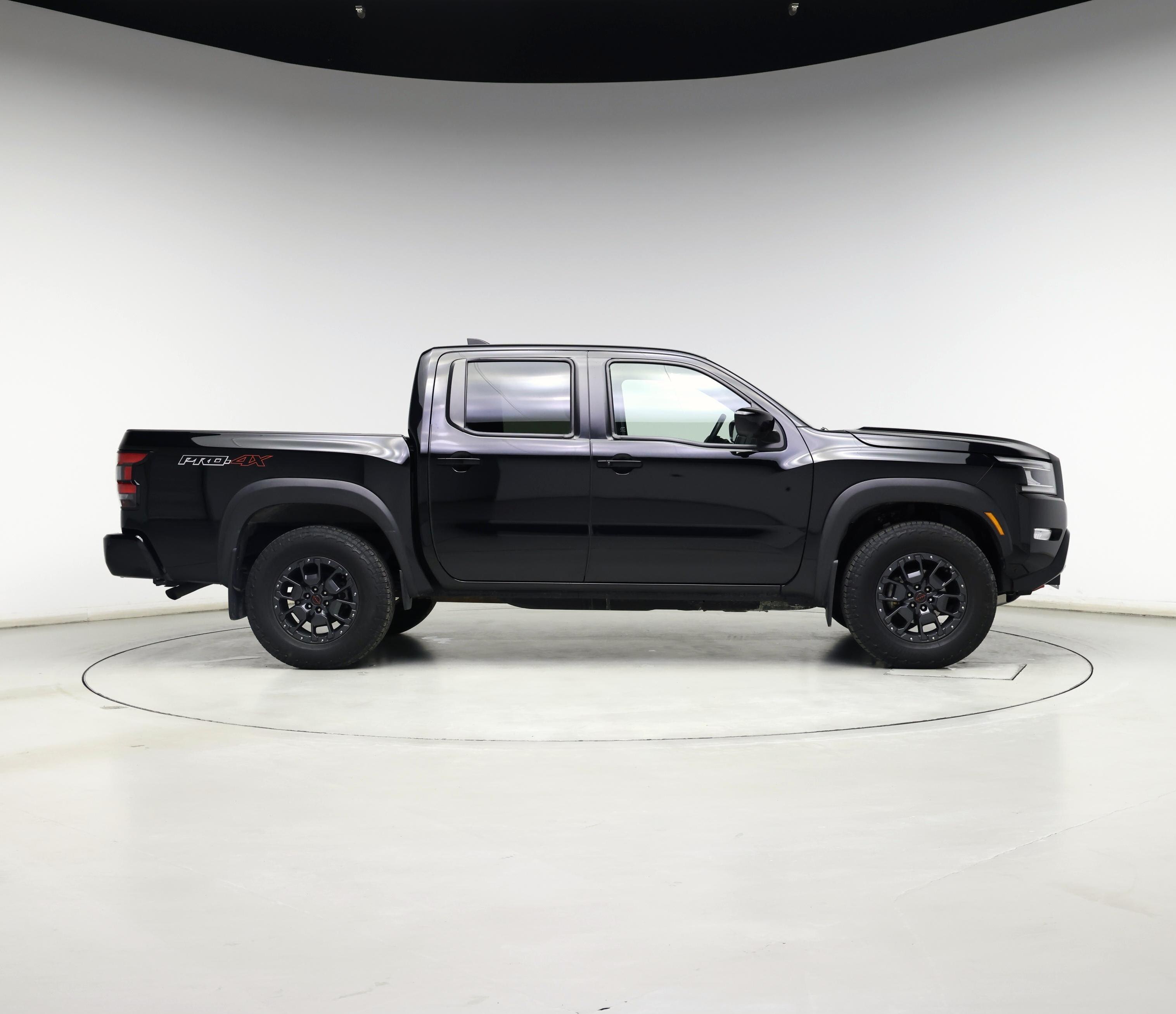 Thumbnail: 2023 Nissan Frontier - 7