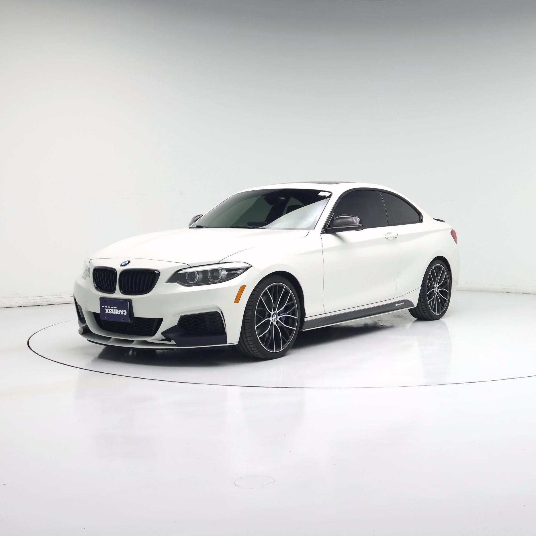 Thumbnail: 2018 BMW 2 Series - 4