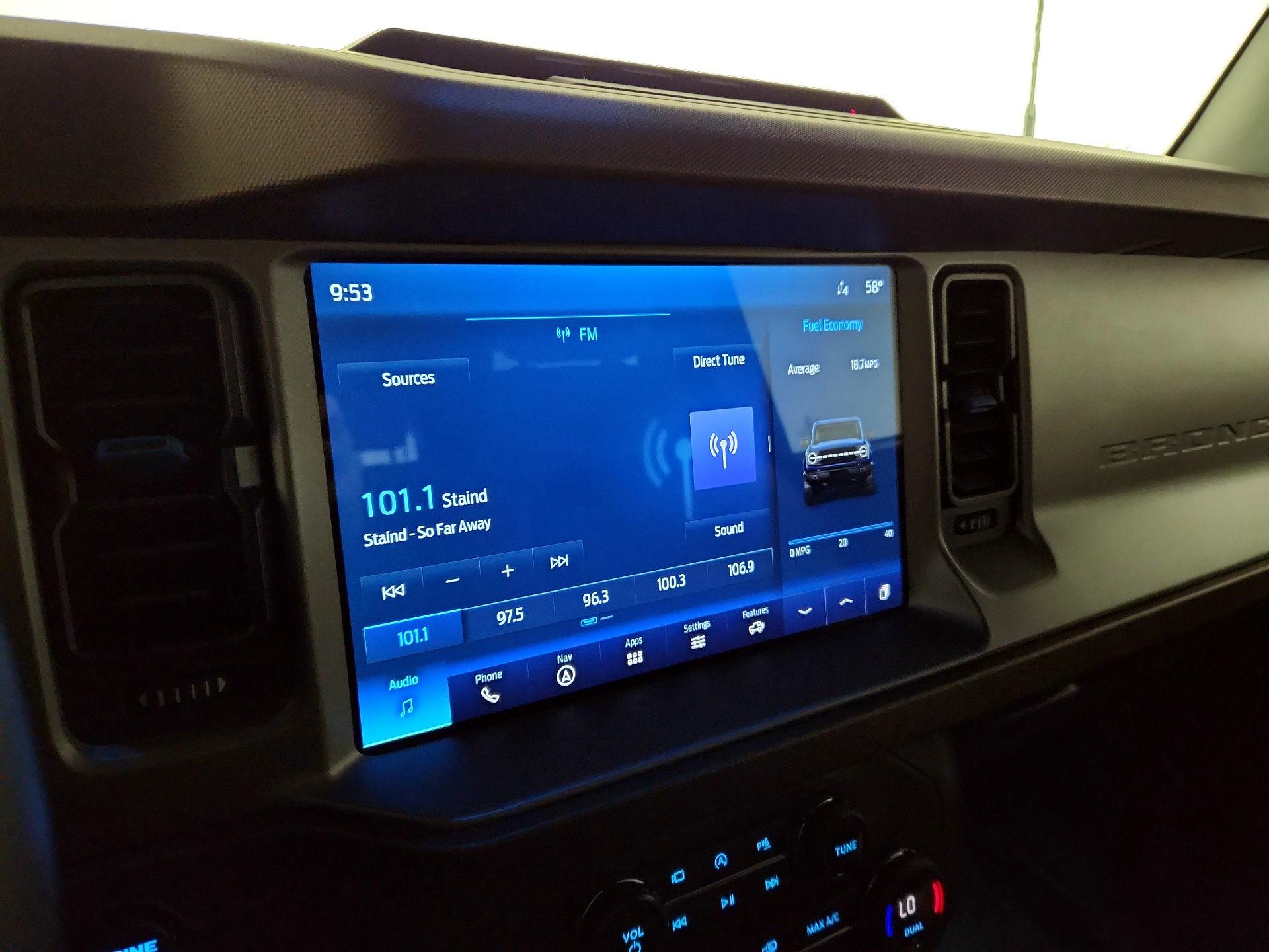 Thumbnail: 2023 Ford Bronco - 16