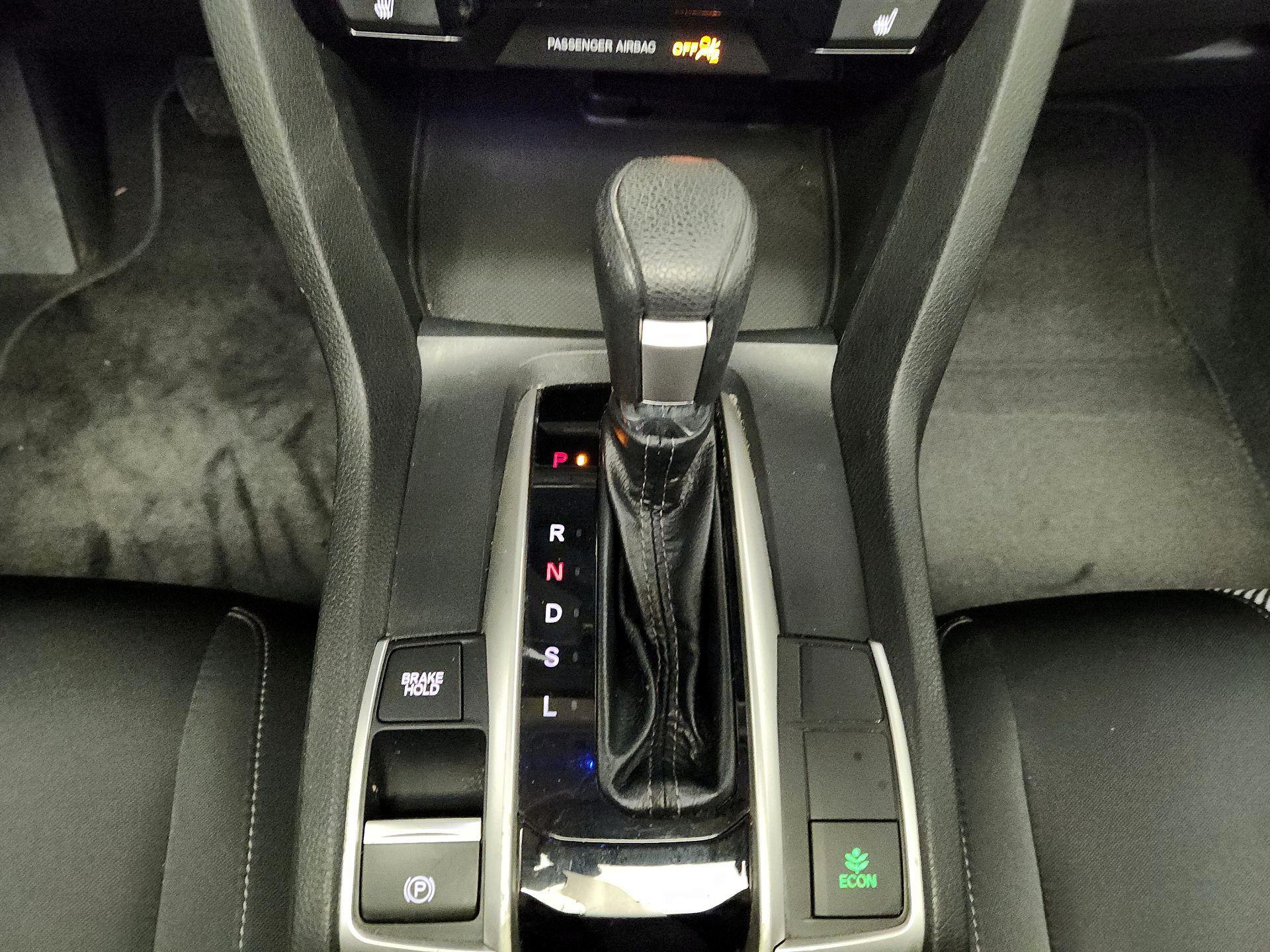 Thumbnail: 2017 Honda Civic - 17