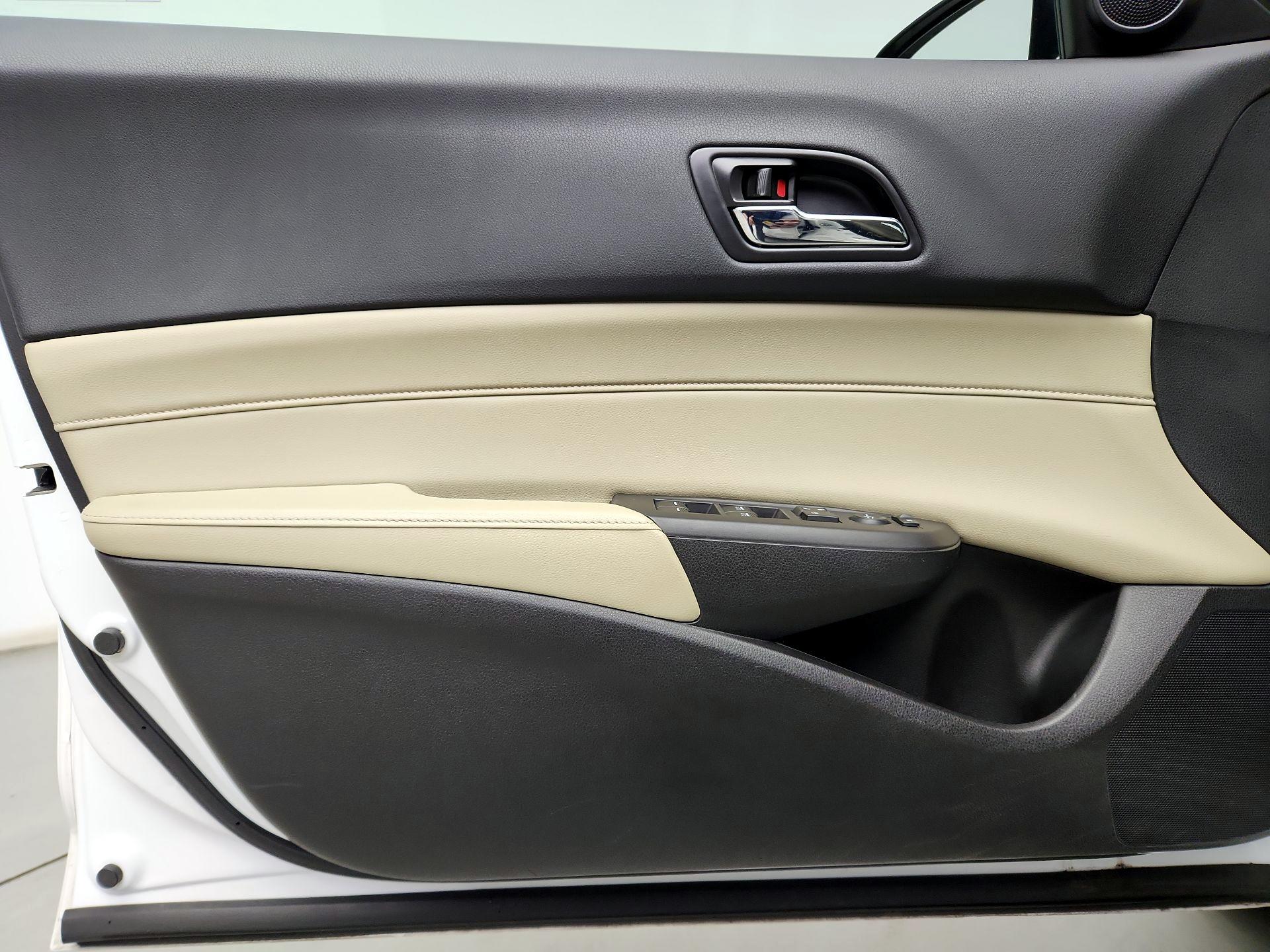 Thumbnail: 2016 Acura ILX - 12