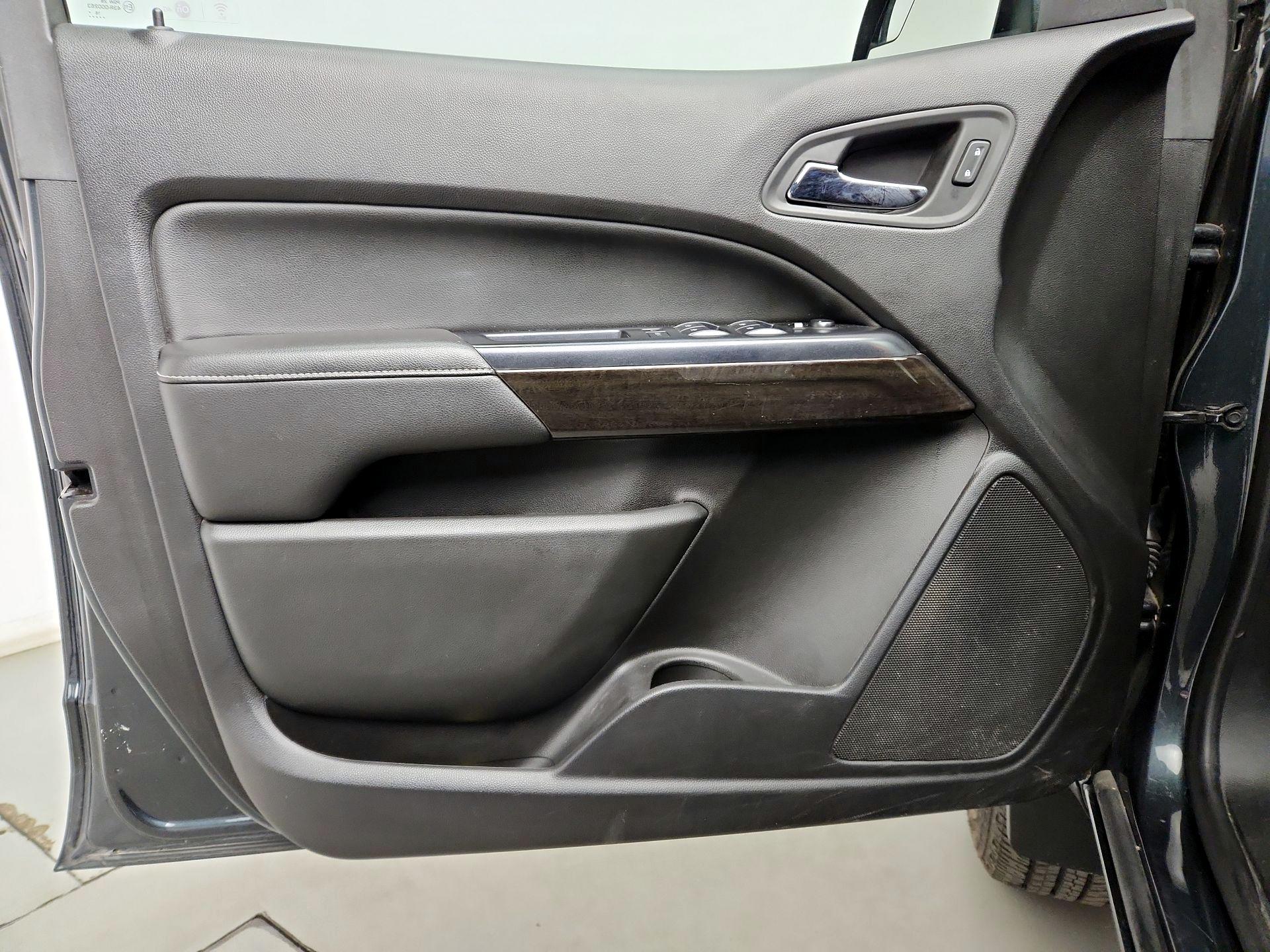 Thumbnail: 2017 GMC Canyon - 12