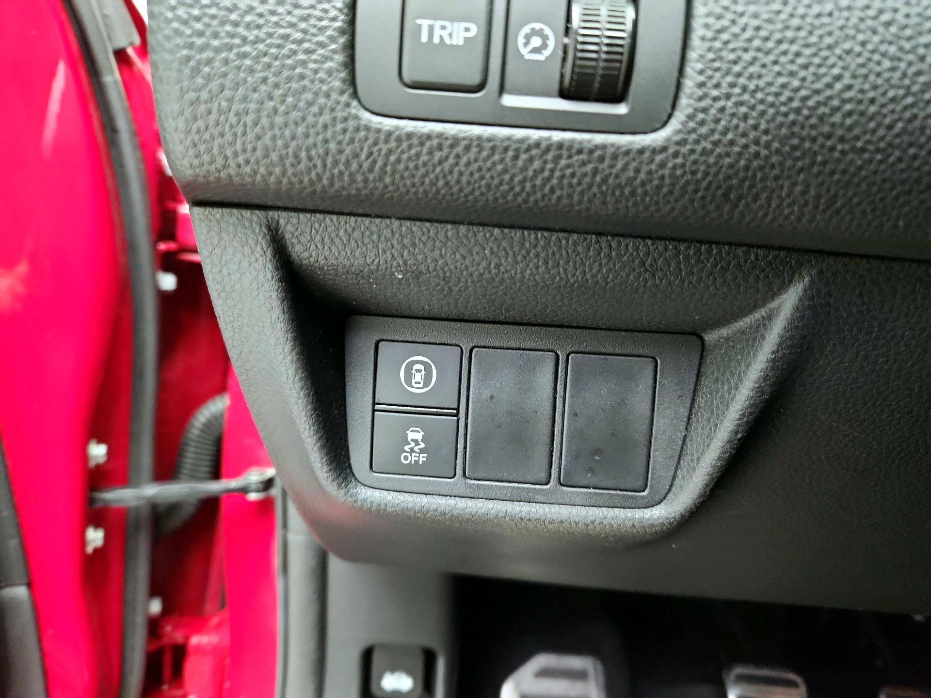 Thumbnail: 2018 Honda Accord - 13