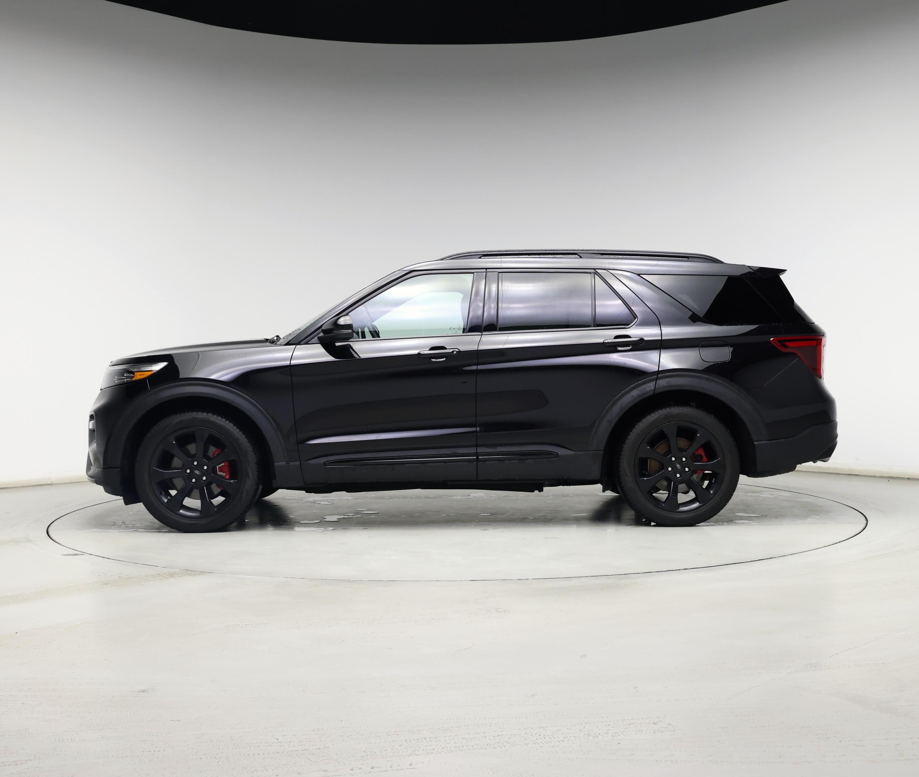 Thumbnail: 2023 Ford Explorer - 3