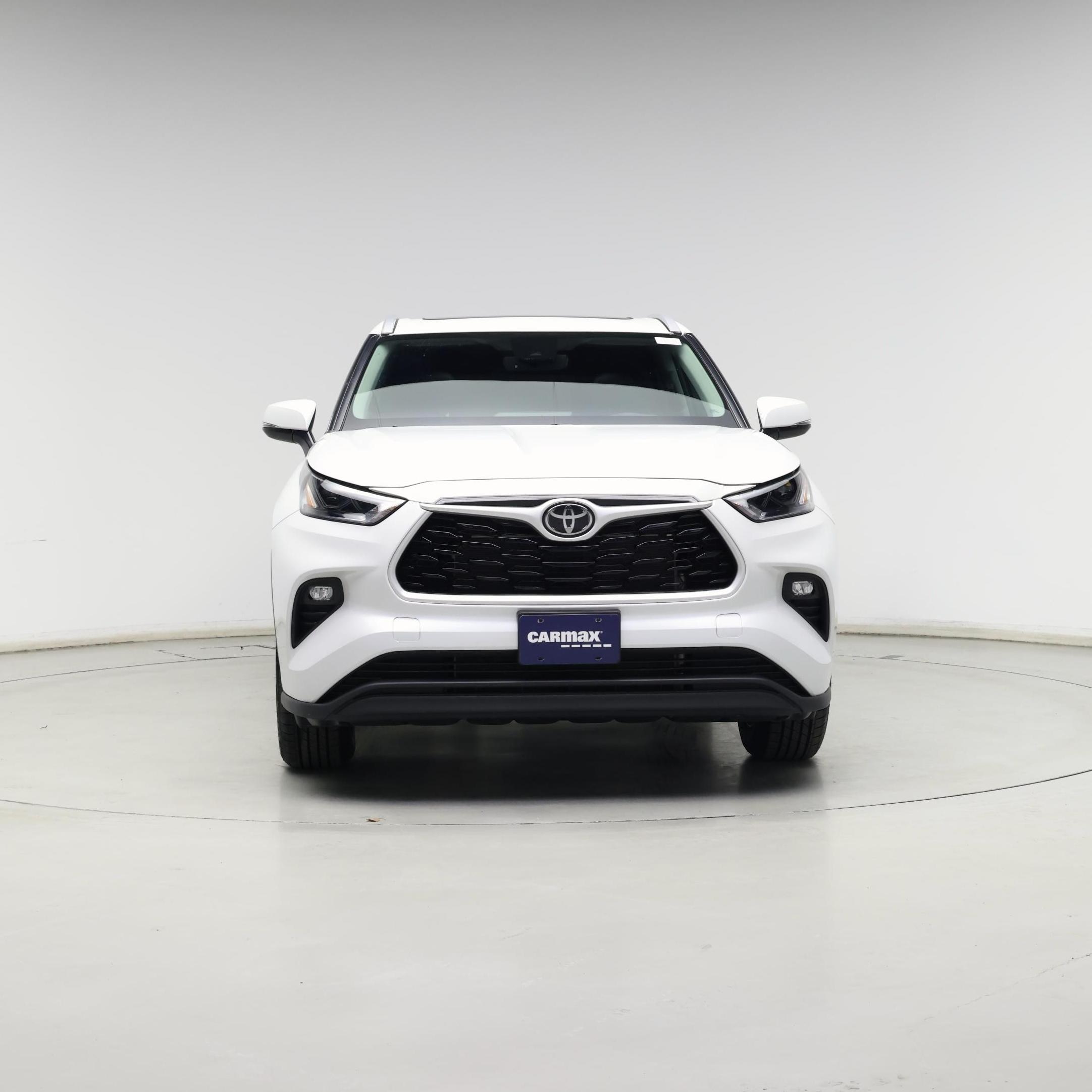 Thumbnail: 2023 Toyota Highlander - 5