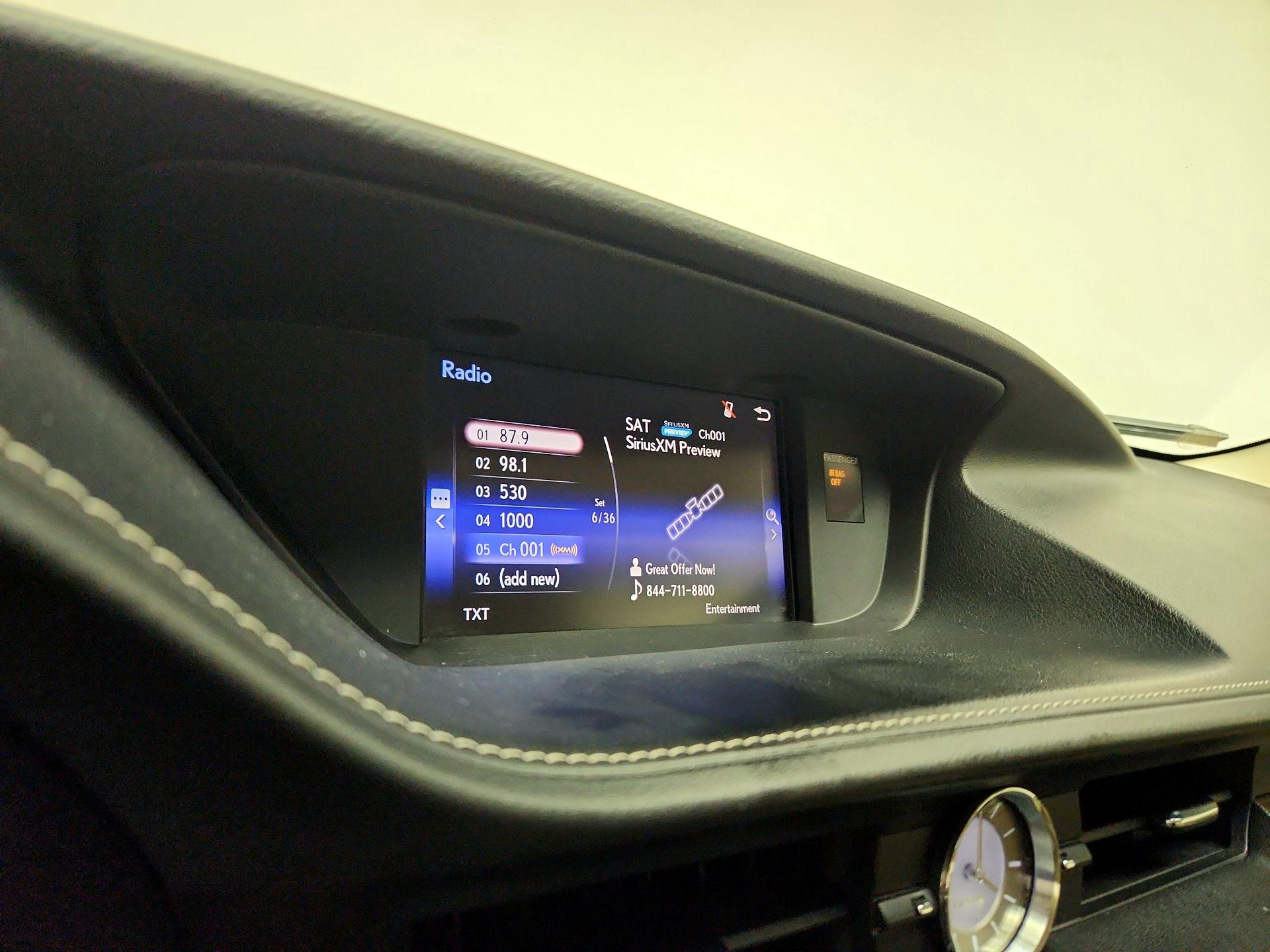 Thumbnail: 2015 Lexus ES - 15