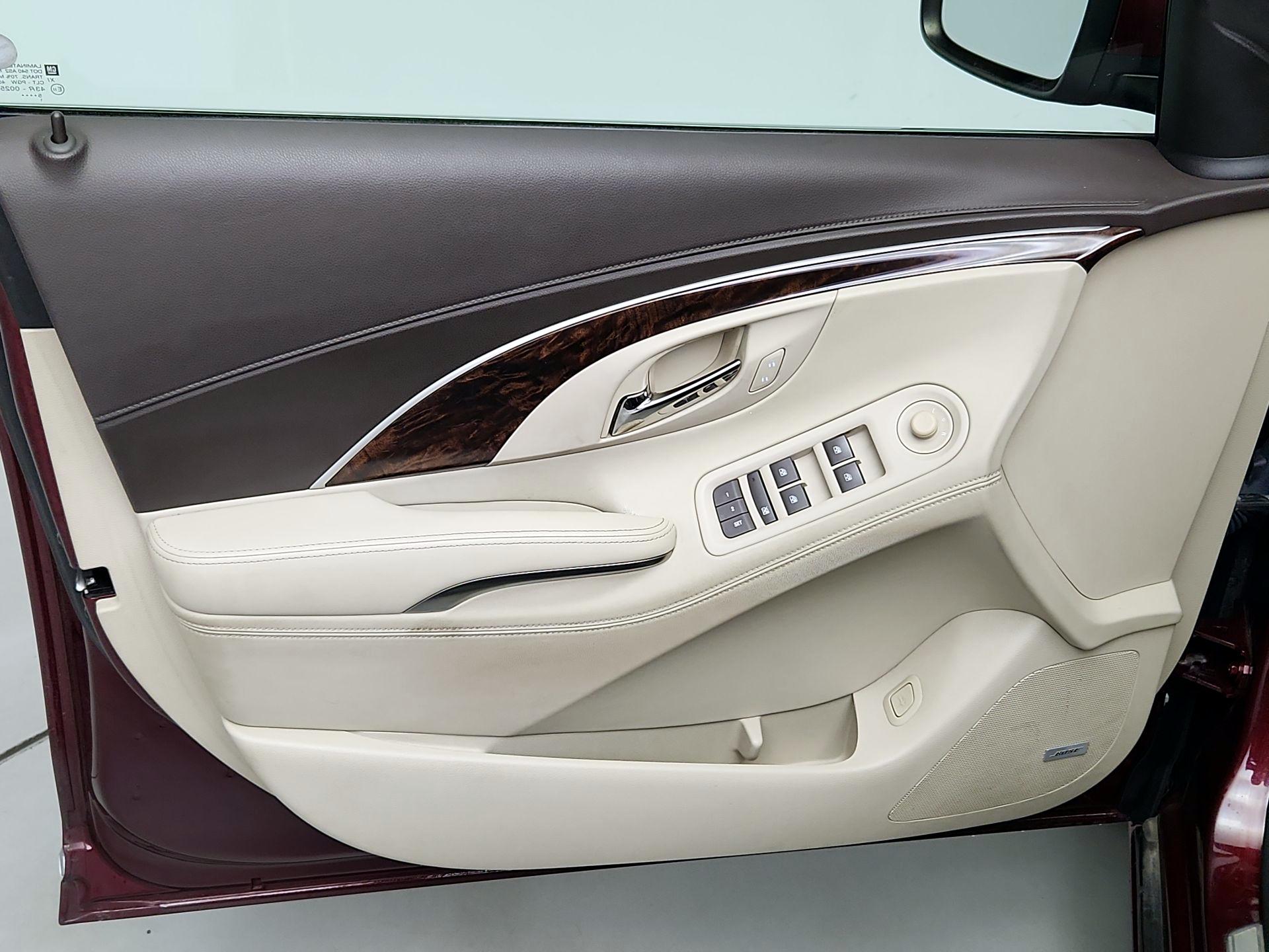Thumbnail: 2016 Buick LaCrosse - 12