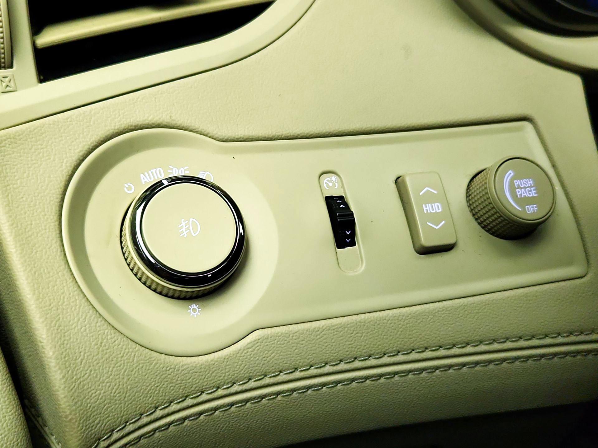 Thumbnail: 2016 Buick LaCrosse - 13