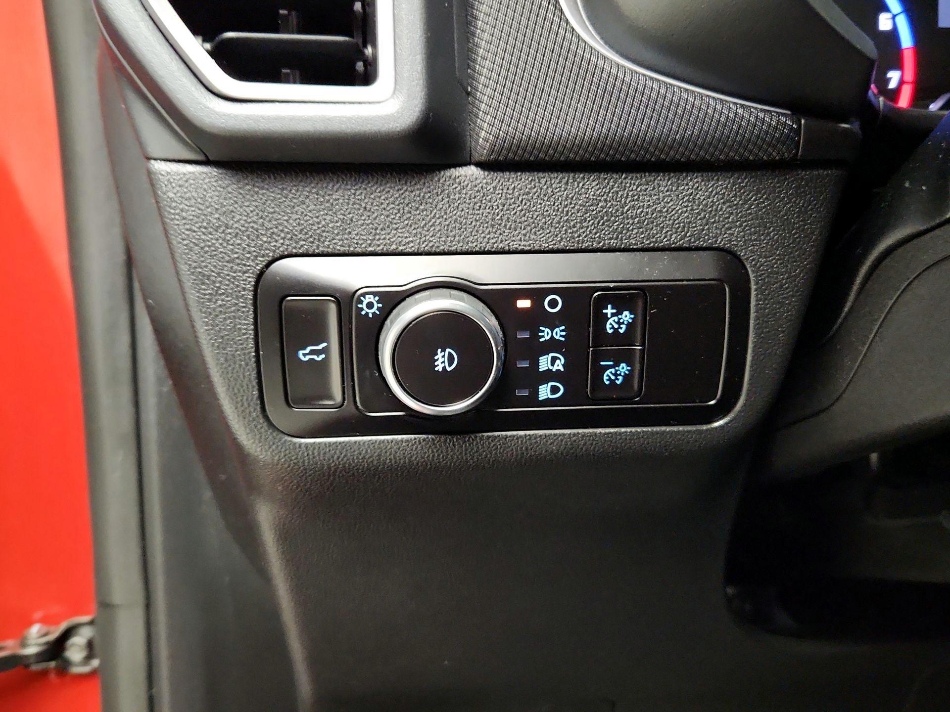 Thumbnail: 2023 Ford Bronco Sport - 13