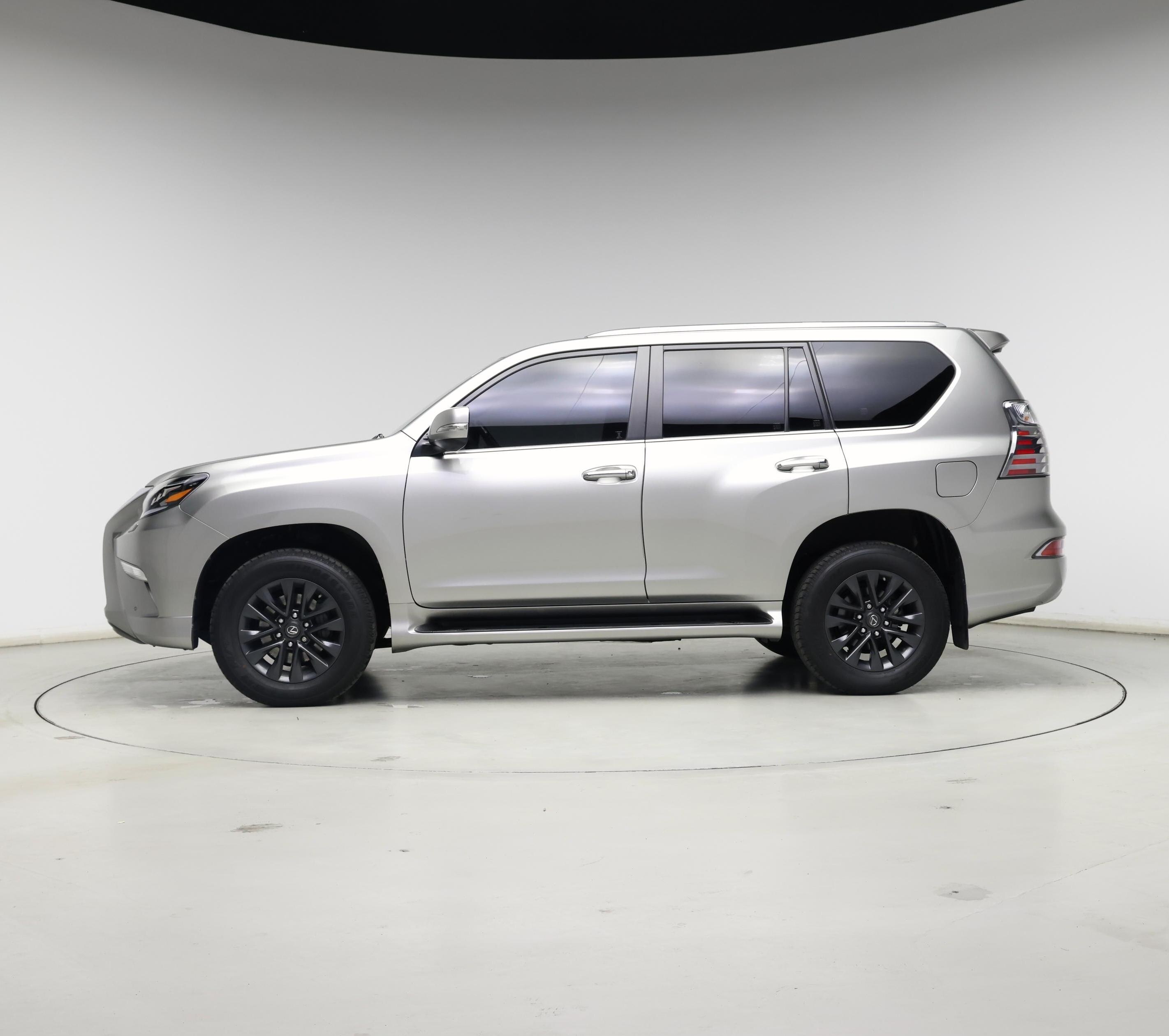 Thumbnail: 2022 Lexus GX - 3