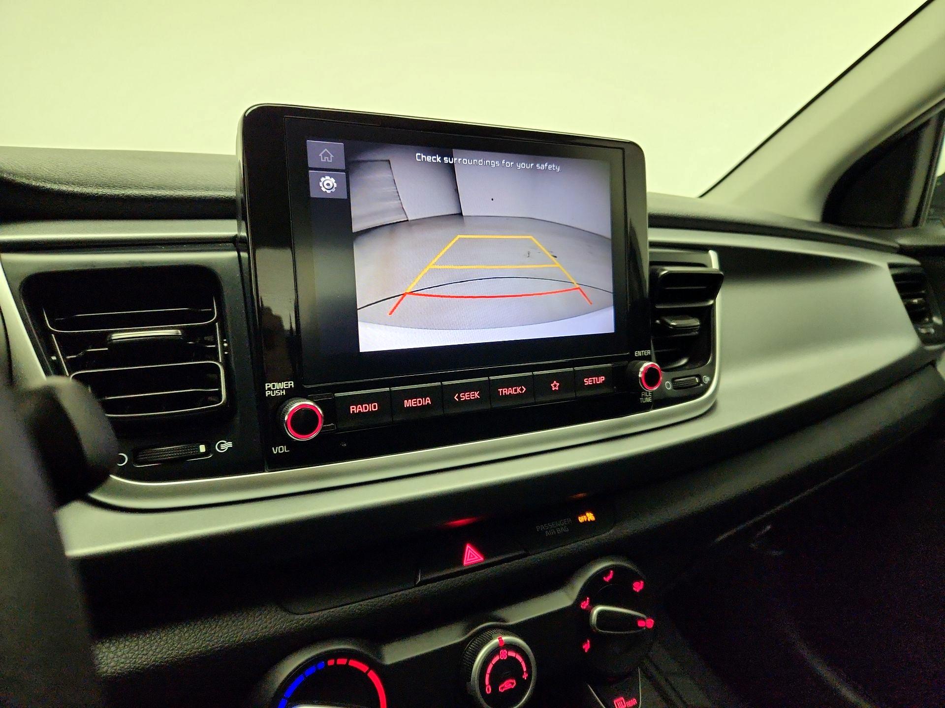 Thumbnail: 2023 Kia Rio - 14