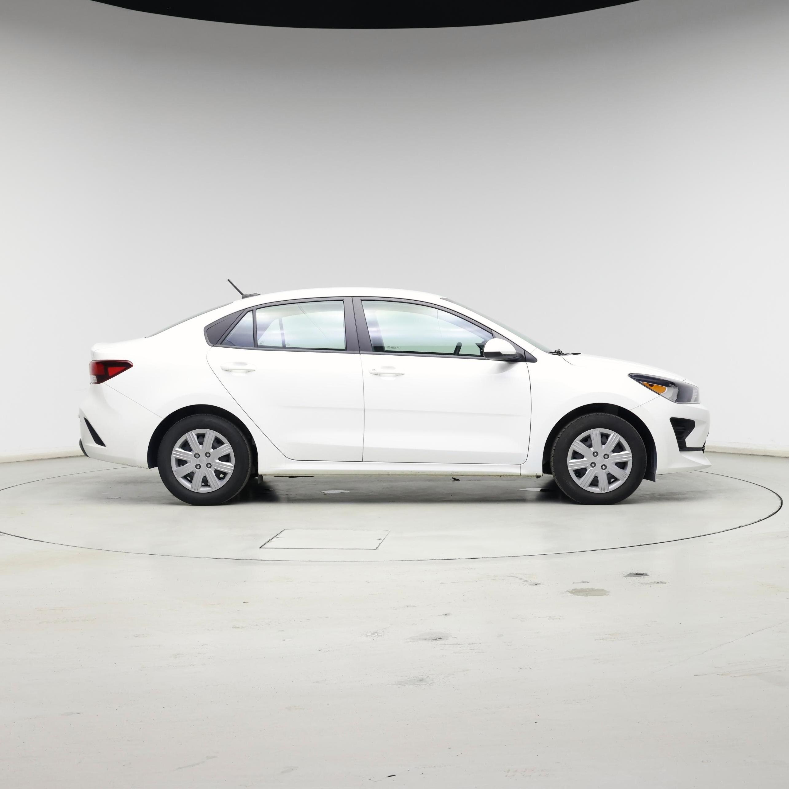 Thumbnail: 2023 Kia Rio - 7