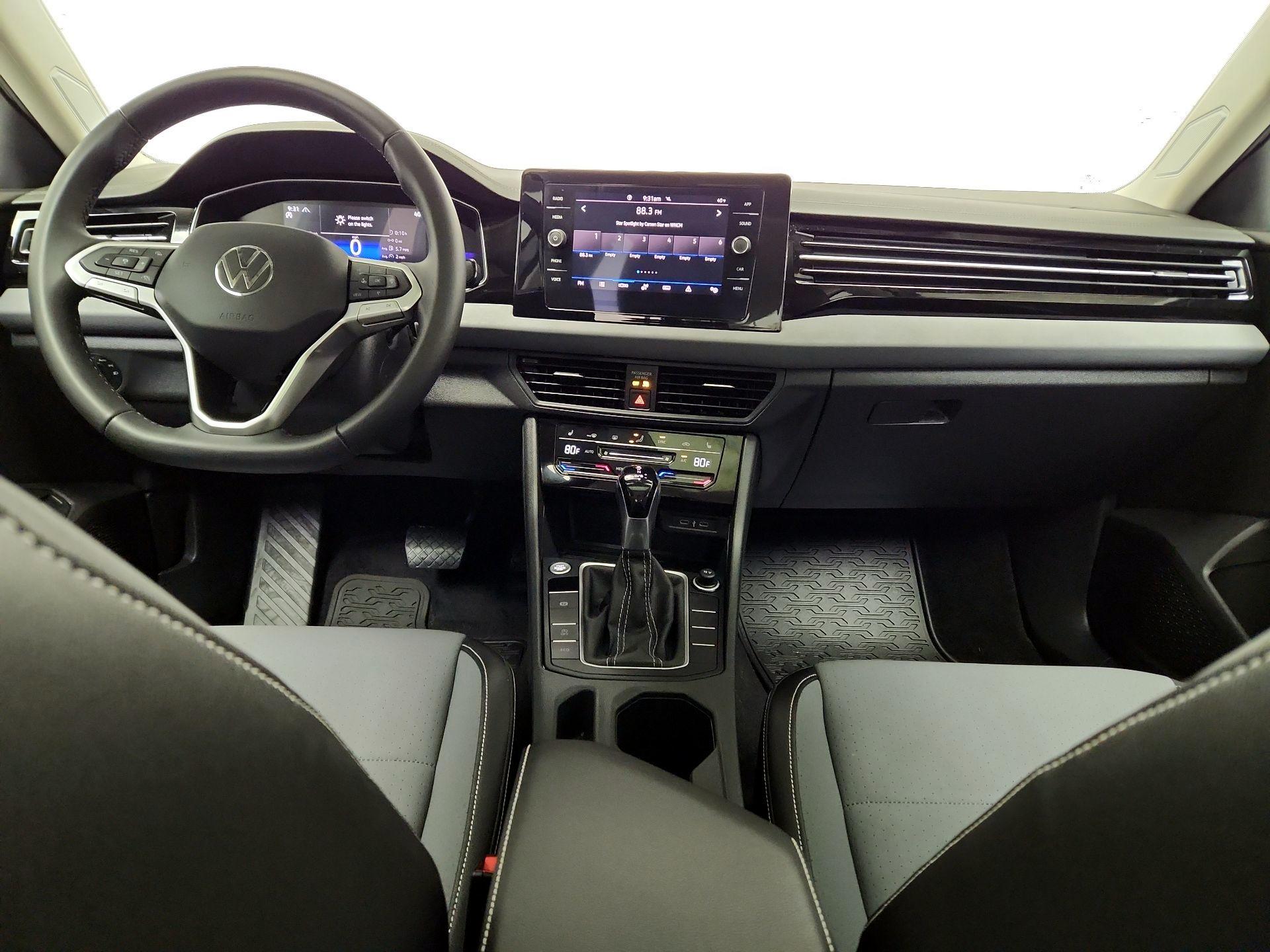 Thumbnail: 2025 Volkswagen Jetta - 9