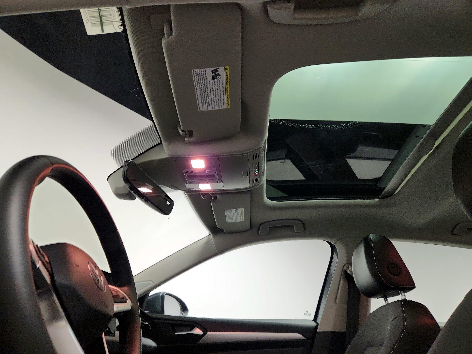 Thumbnail: 2025 Volkswagen Jetta - 19