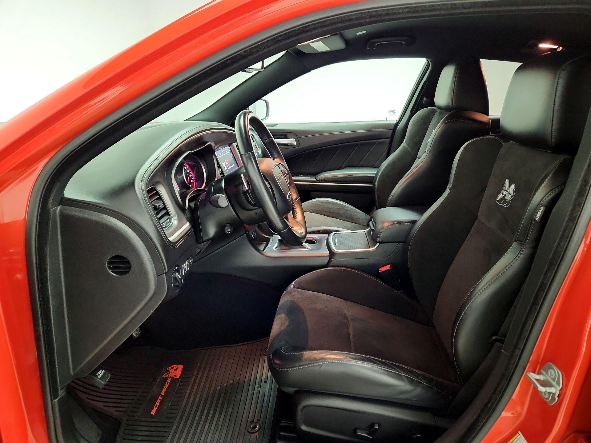 Thumbnail: 2020 Dodge Charger - 11