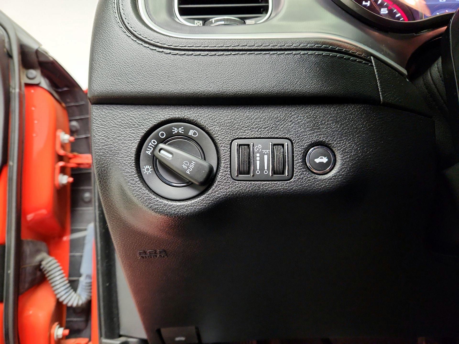 Thumbnail: 2020 Dodge Charger - 13