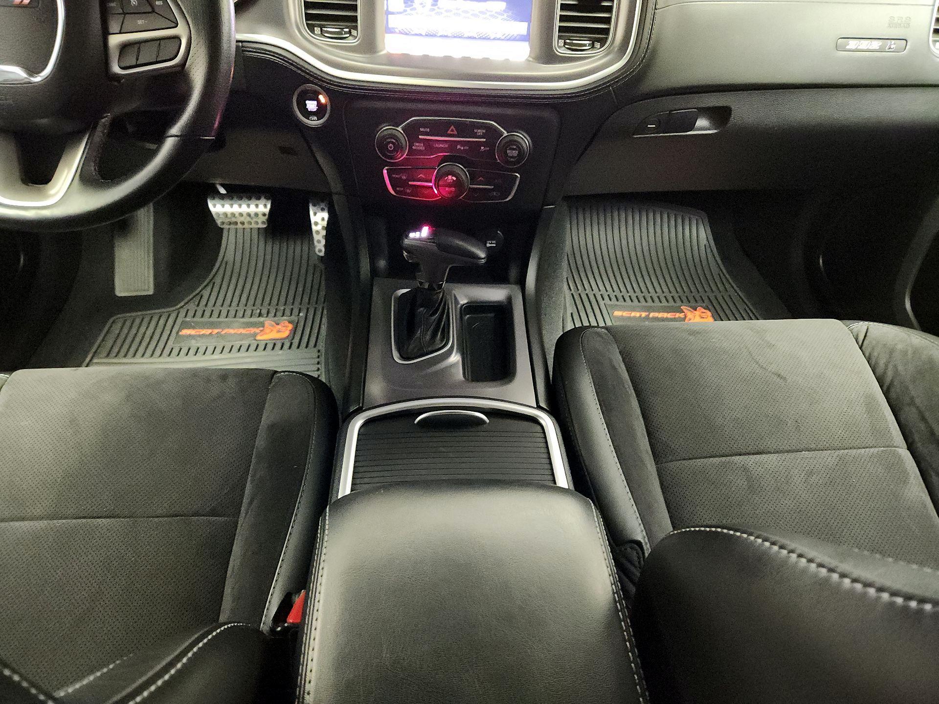 Thumbnail: 2020 Dodge Charger - 17