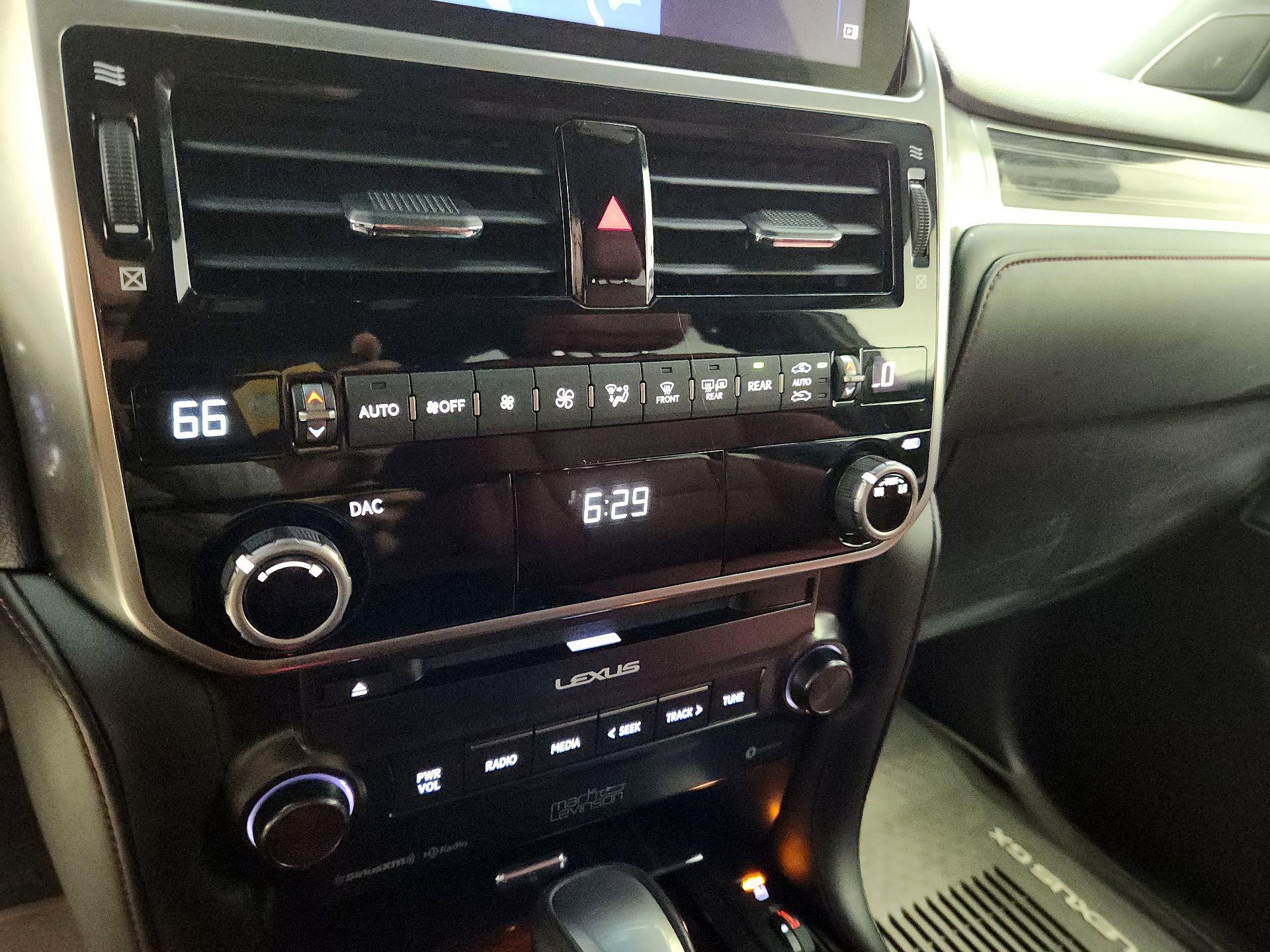 Thumbnail: 2023 Lexus GX - 17