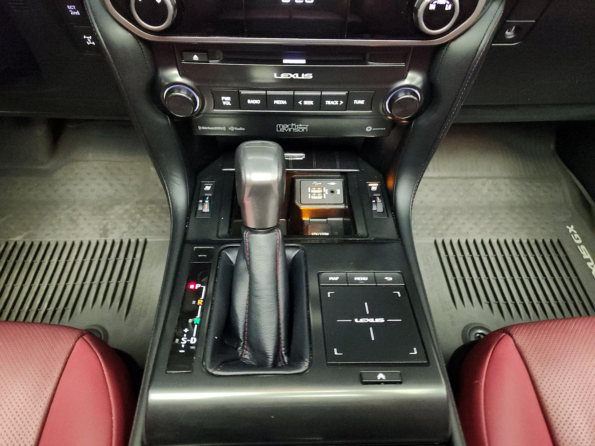 Thumbnail: 2023 Lexus GX - 18