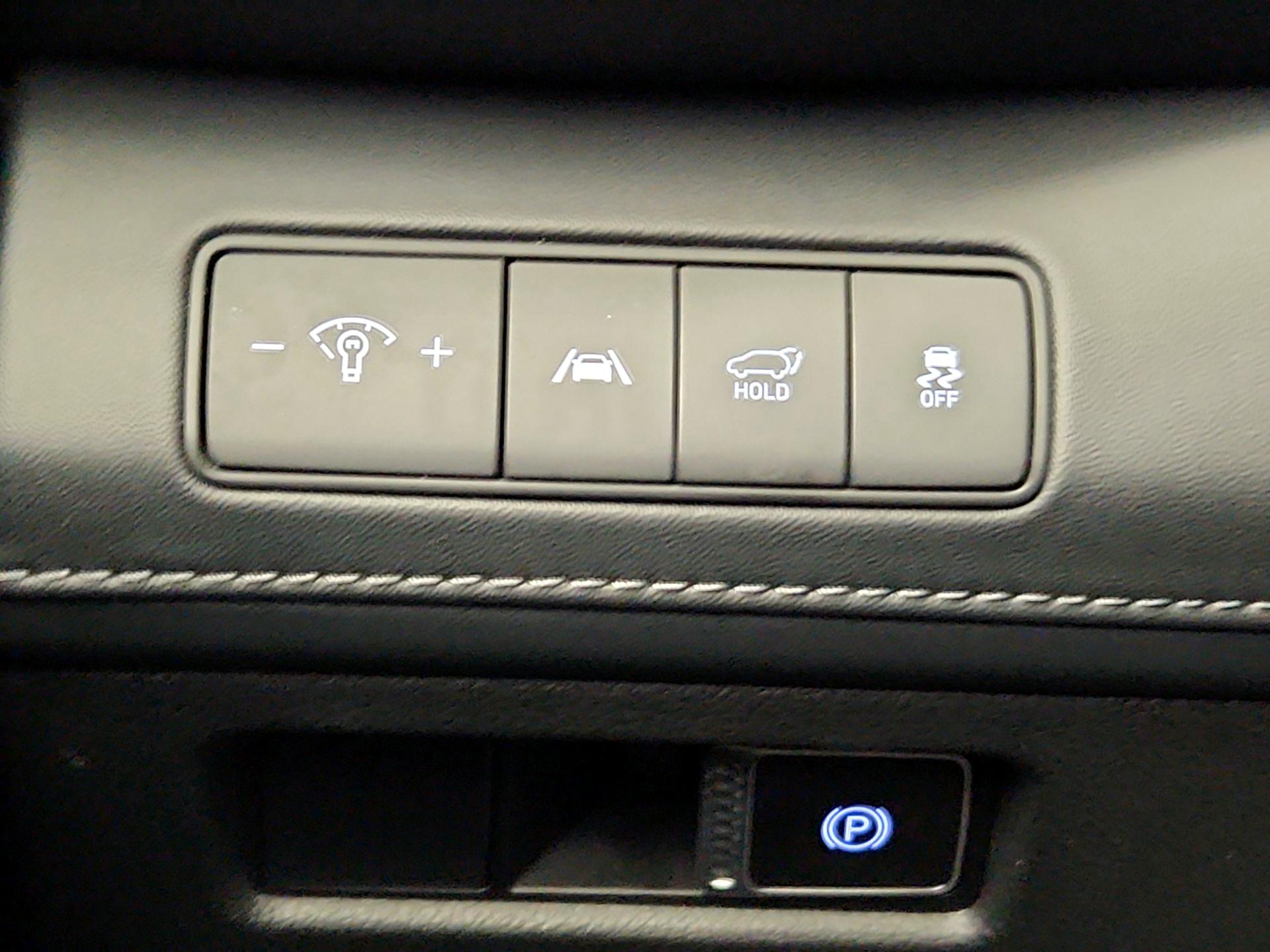 Thumbnail: 2021 Hyundai Santa Fe - 13