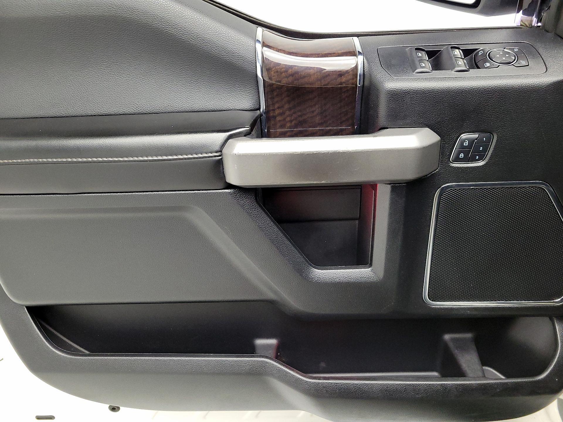 Thumbnail: 2017 Ford F-150 - 12