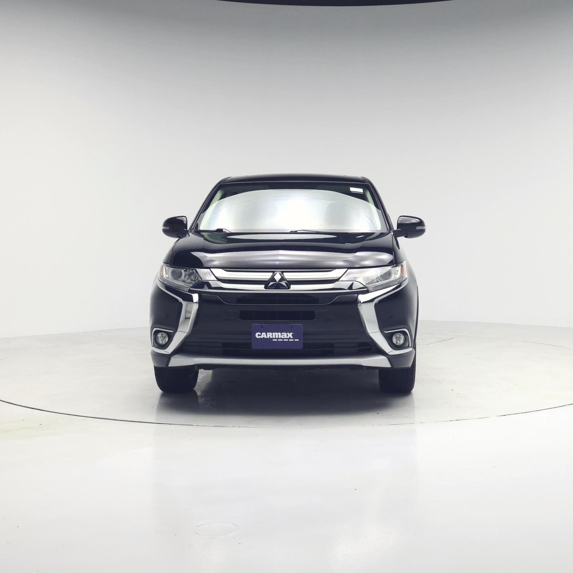 Thumbnail: 2017 Mitsubishi Outlander - 5