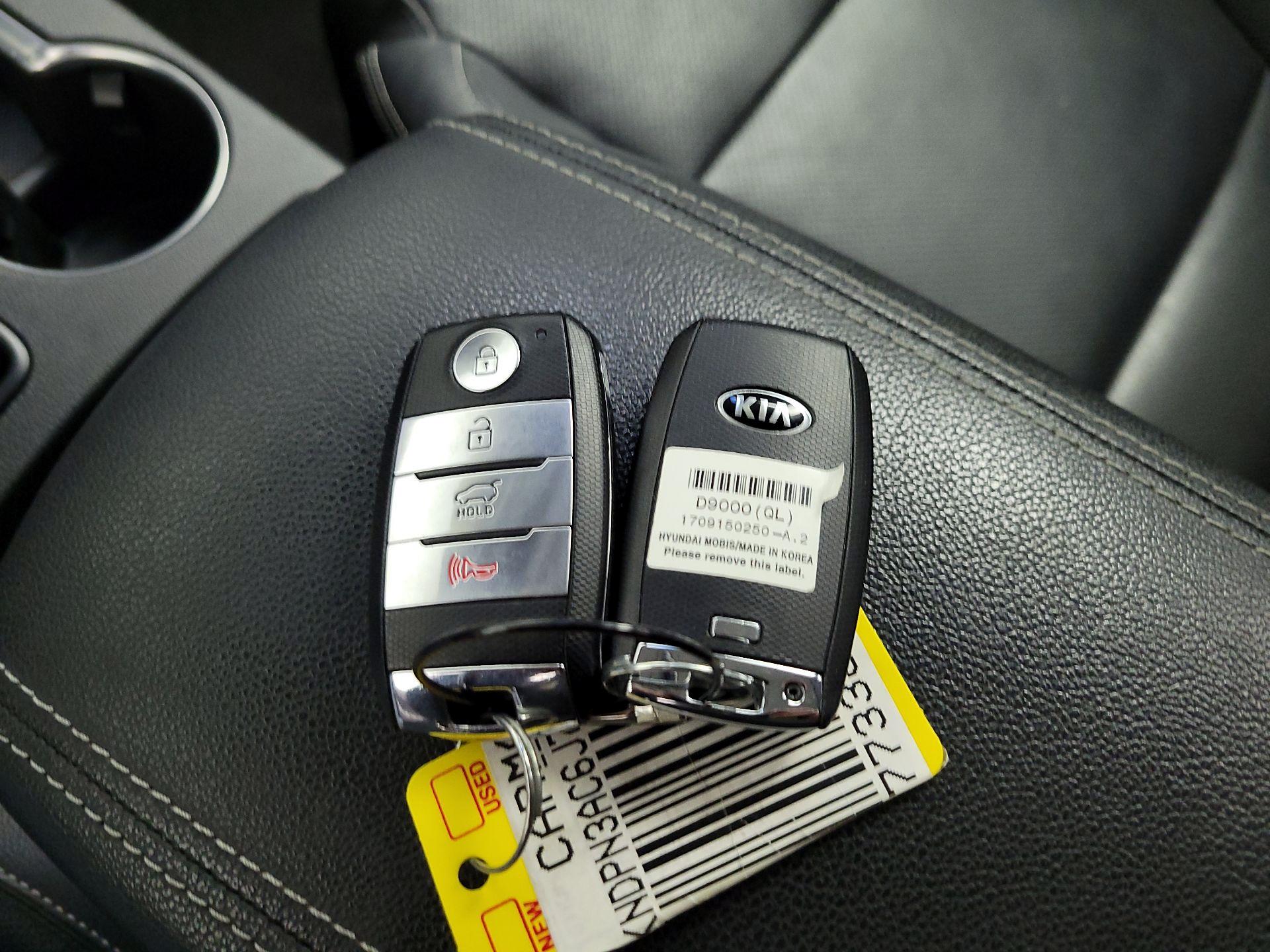 Thumbnail: 2018 Kia Sportage - 18