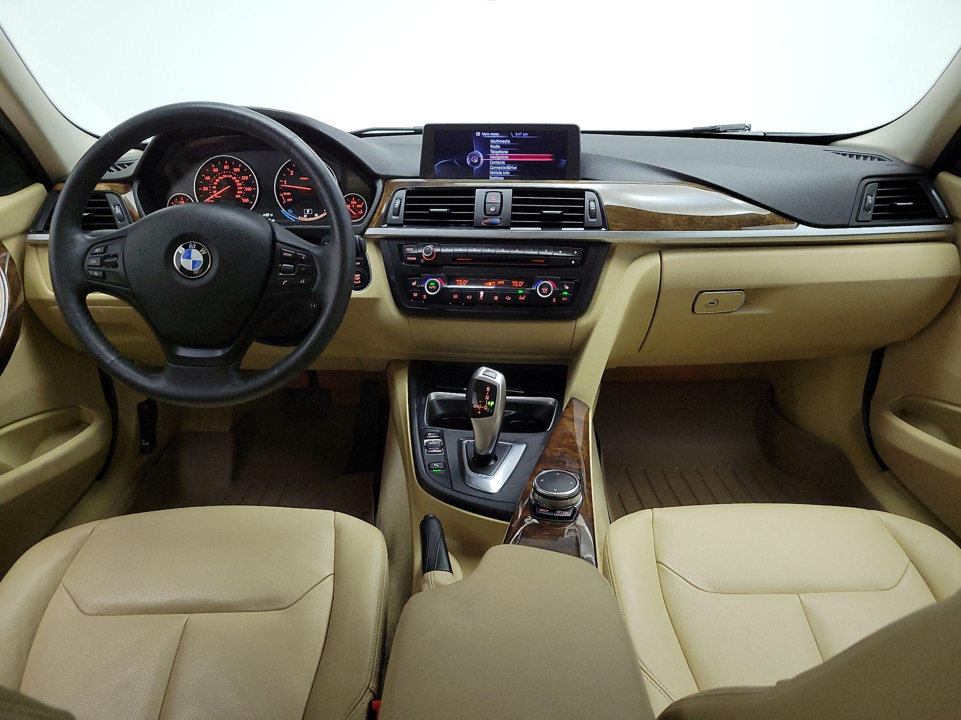 Thumbnail: 2015 BMW 3 Series - 9