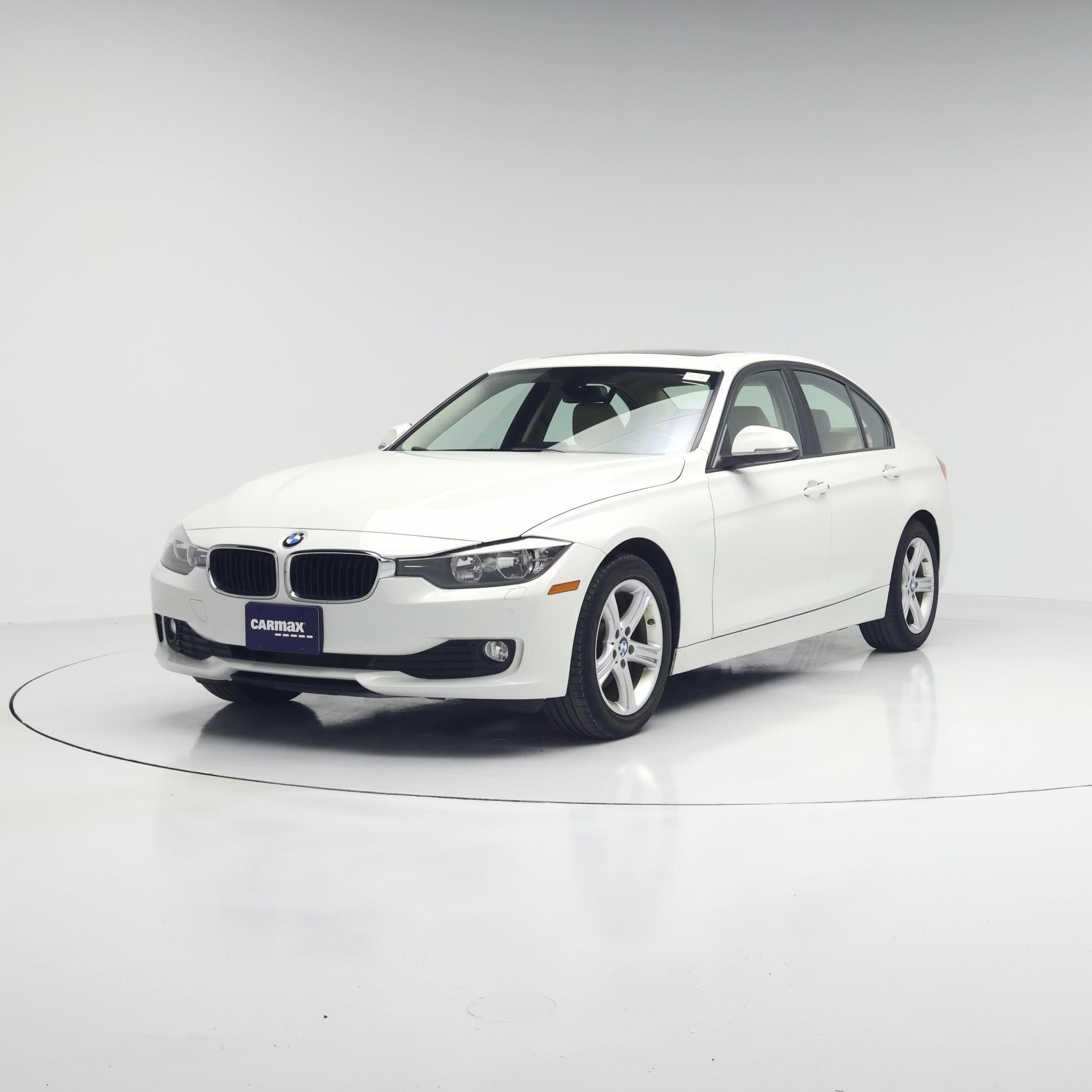 Thumbnail: 2015 BMW 3 Series - 4