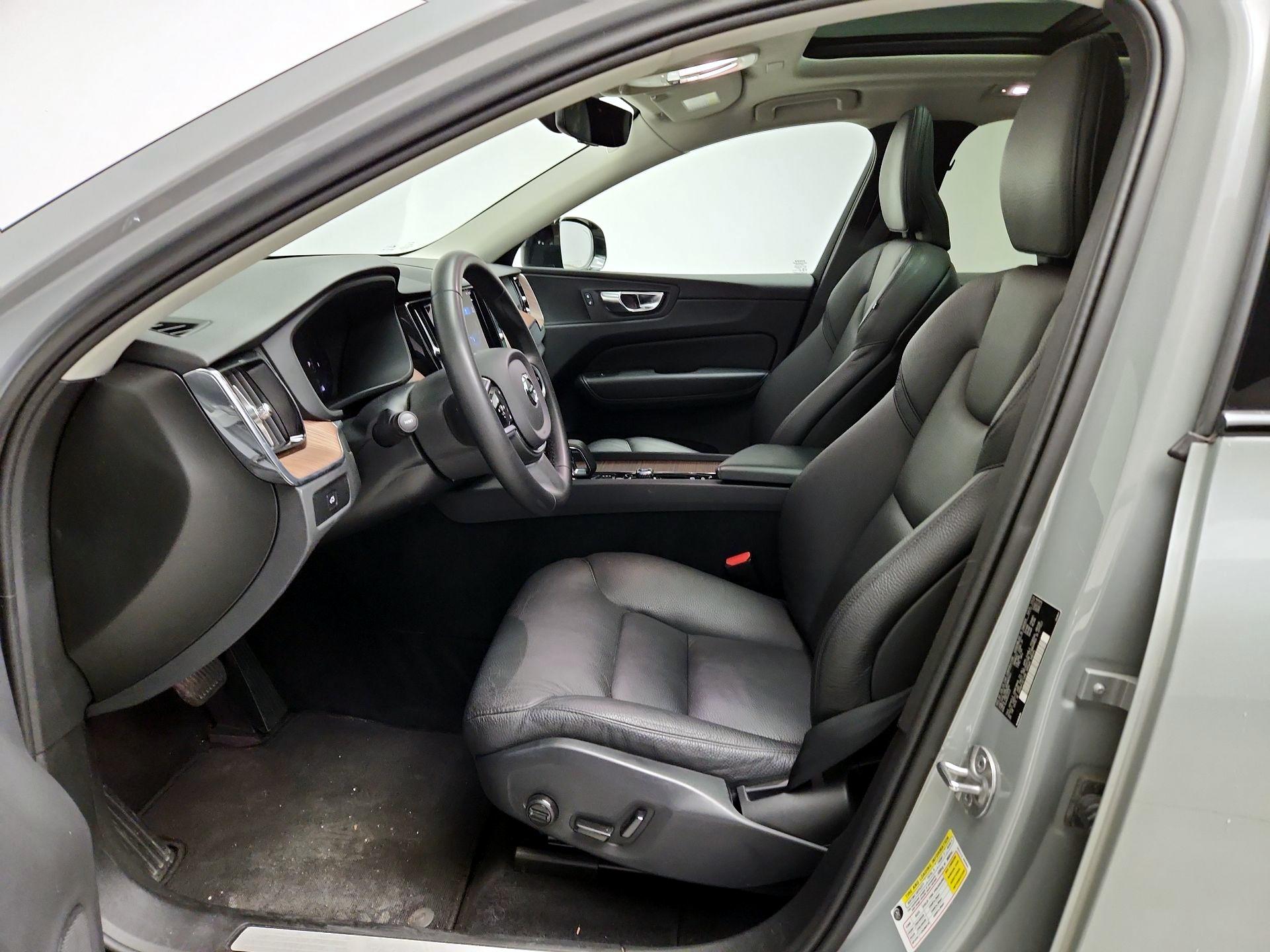Thumbnail: 2024 Volvo XC60 - 11