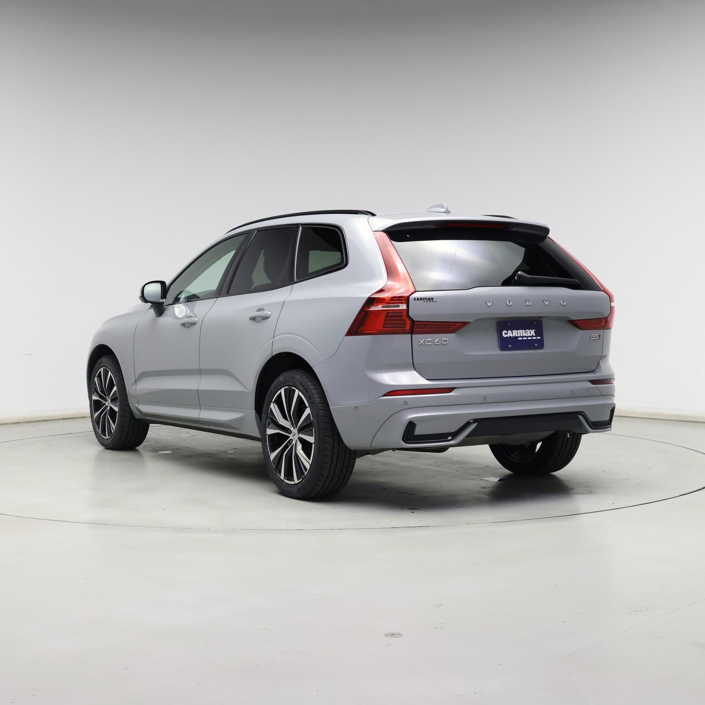 Thumbnail: 2024 Volvo XC60 - 2